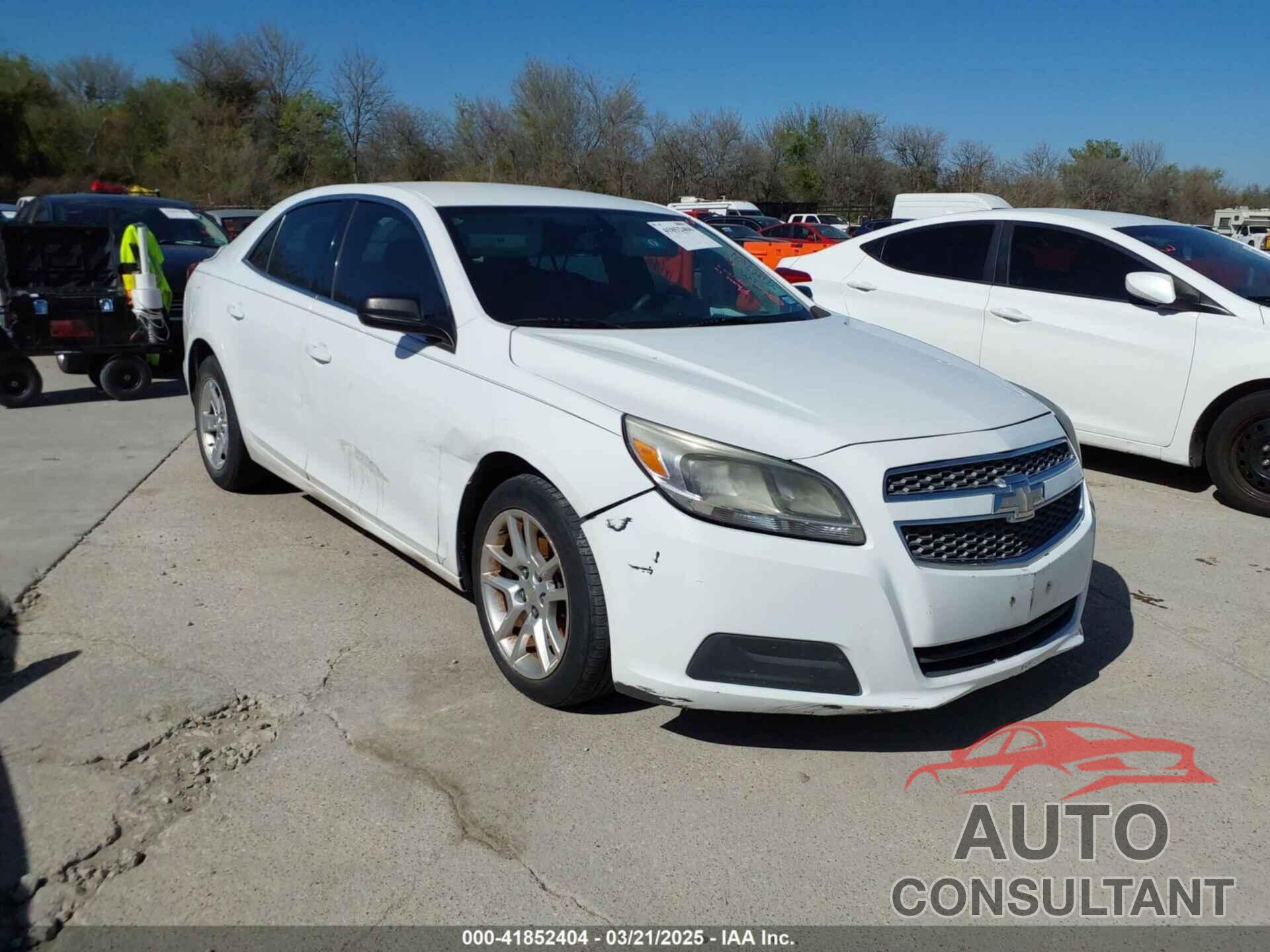 CHEVROLET MALIBU 2013 - 1G11B5SA8DF266296