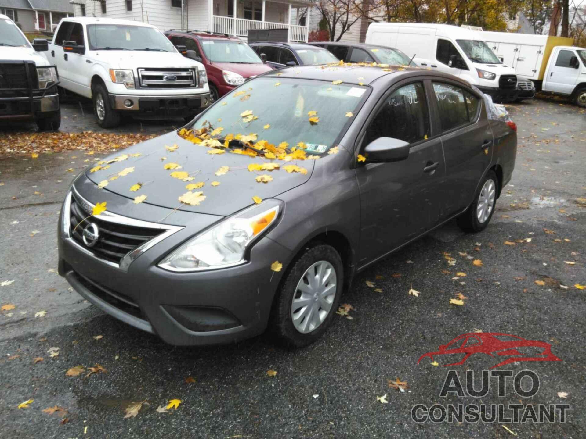 NISSAN VERSA 2018 - 3N1CN7AP2JL838492