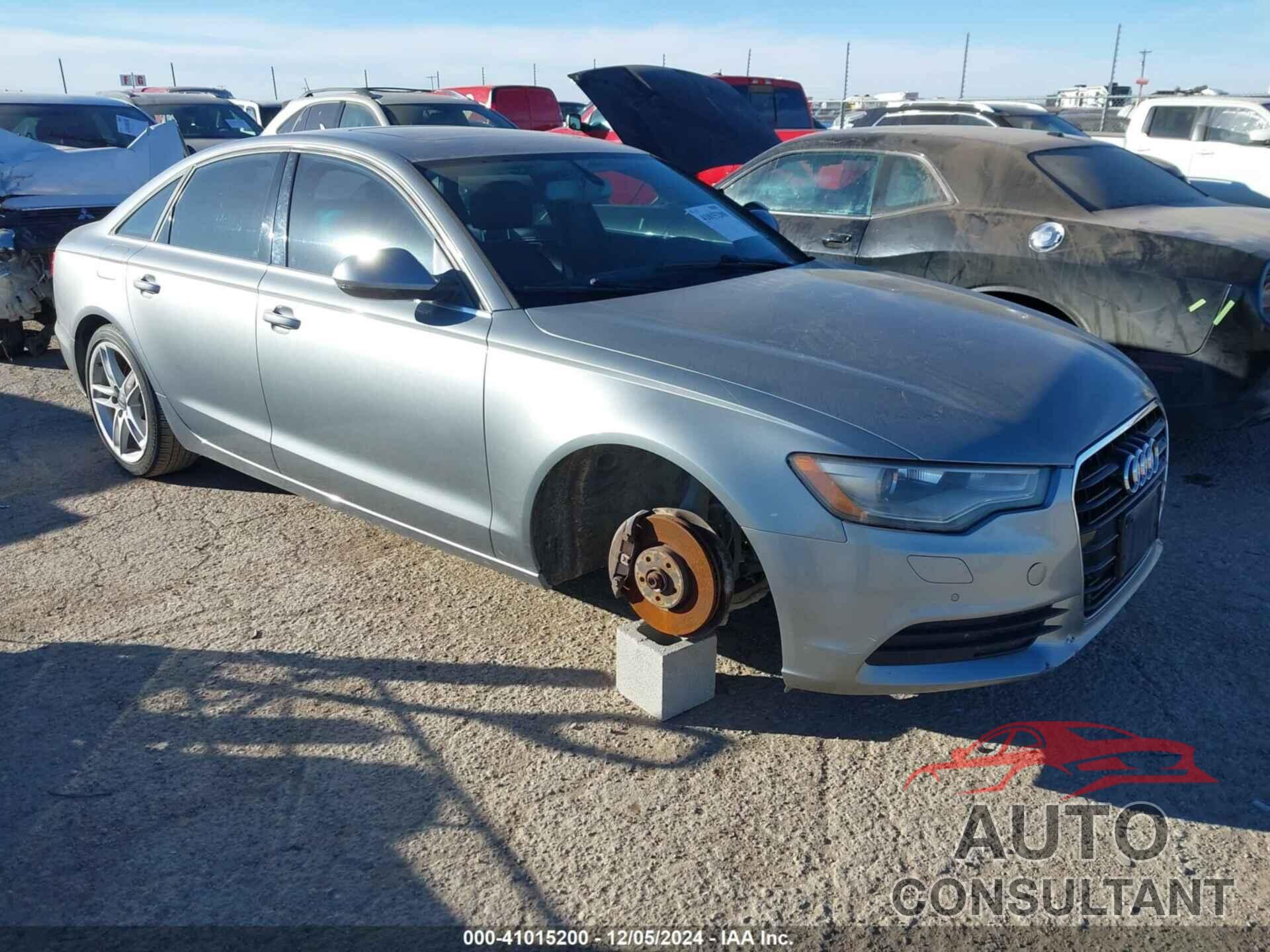 AUDI A6 2013 - WAUDFAFC1DN111279