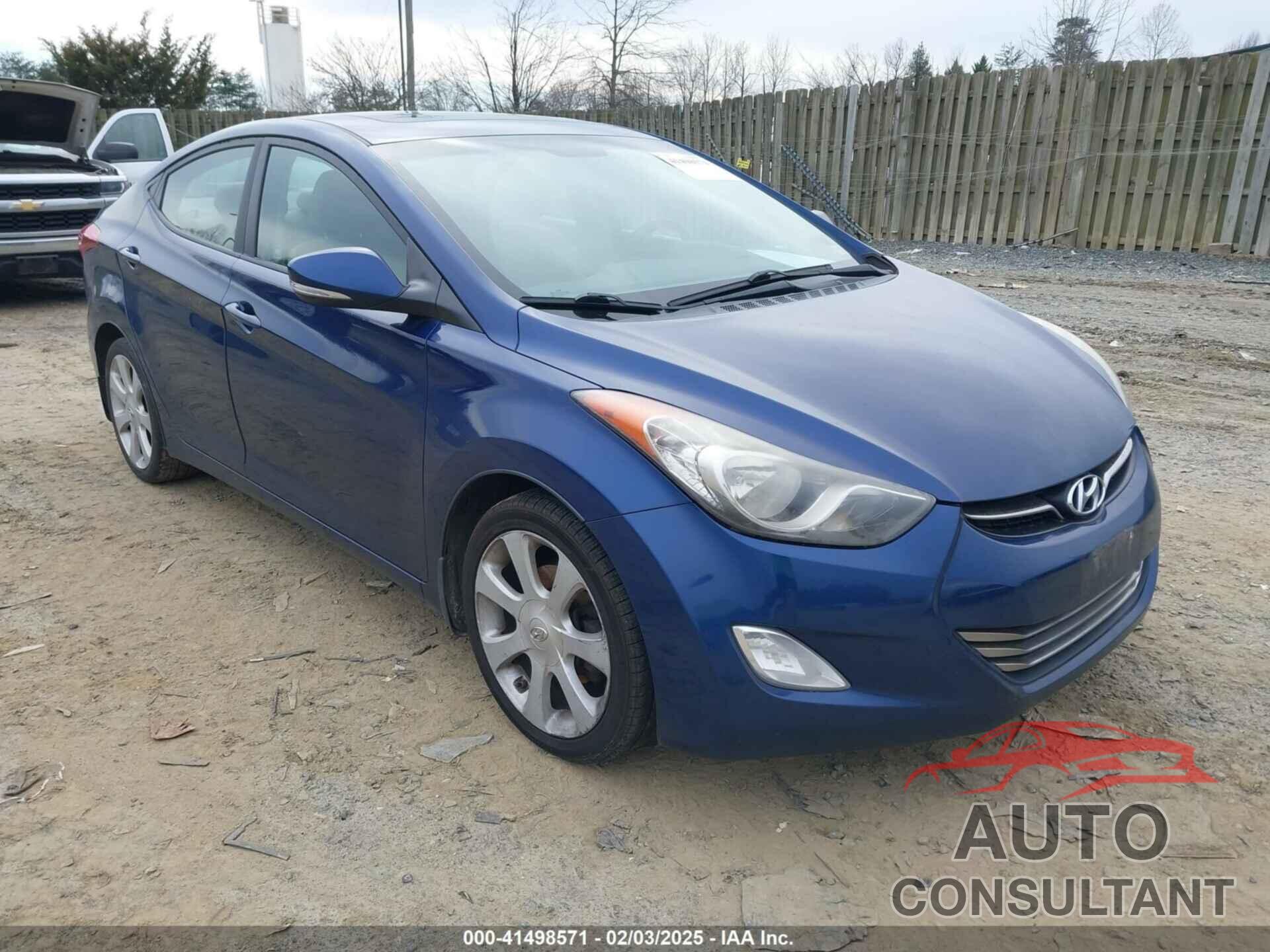 HYUNDAI ELANTRA 2013 - KMHDH4AE8DU782537