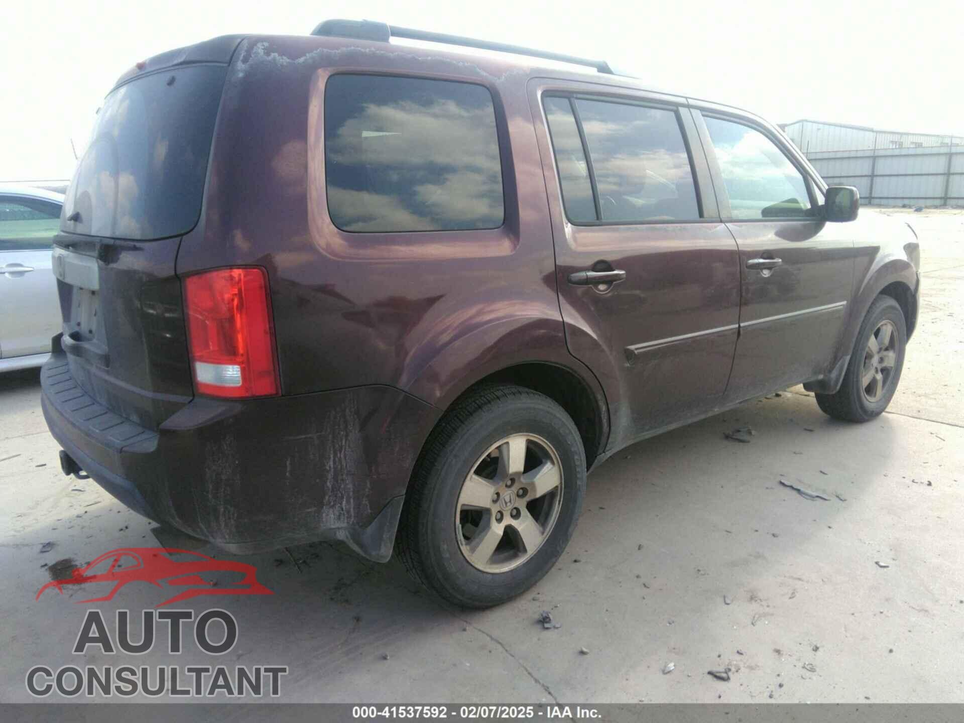 HONDA PILOT 2011 - 5FNYF3H44BB041455