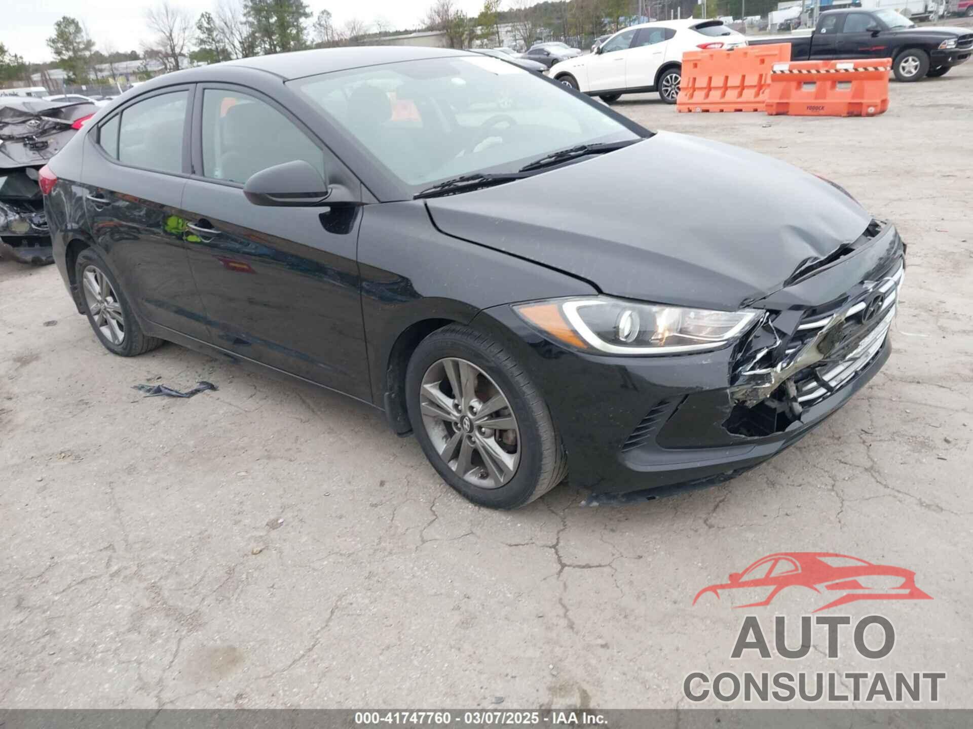 HYUNDAI ELANTRA 2018 - 5NPD84LF0JH365655