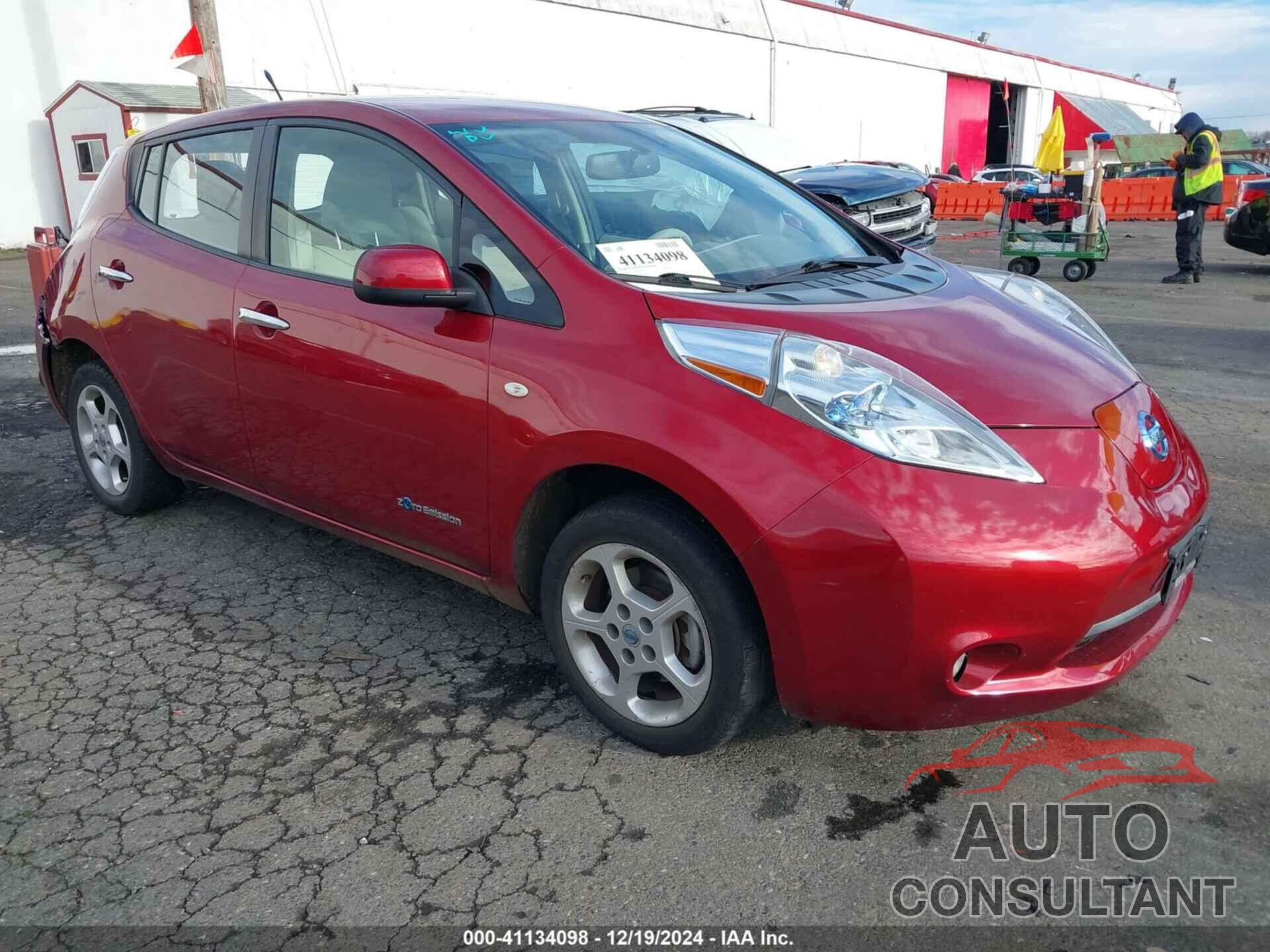 NISSAN LEAF 2011 - JN1AZ0CPXBT003706