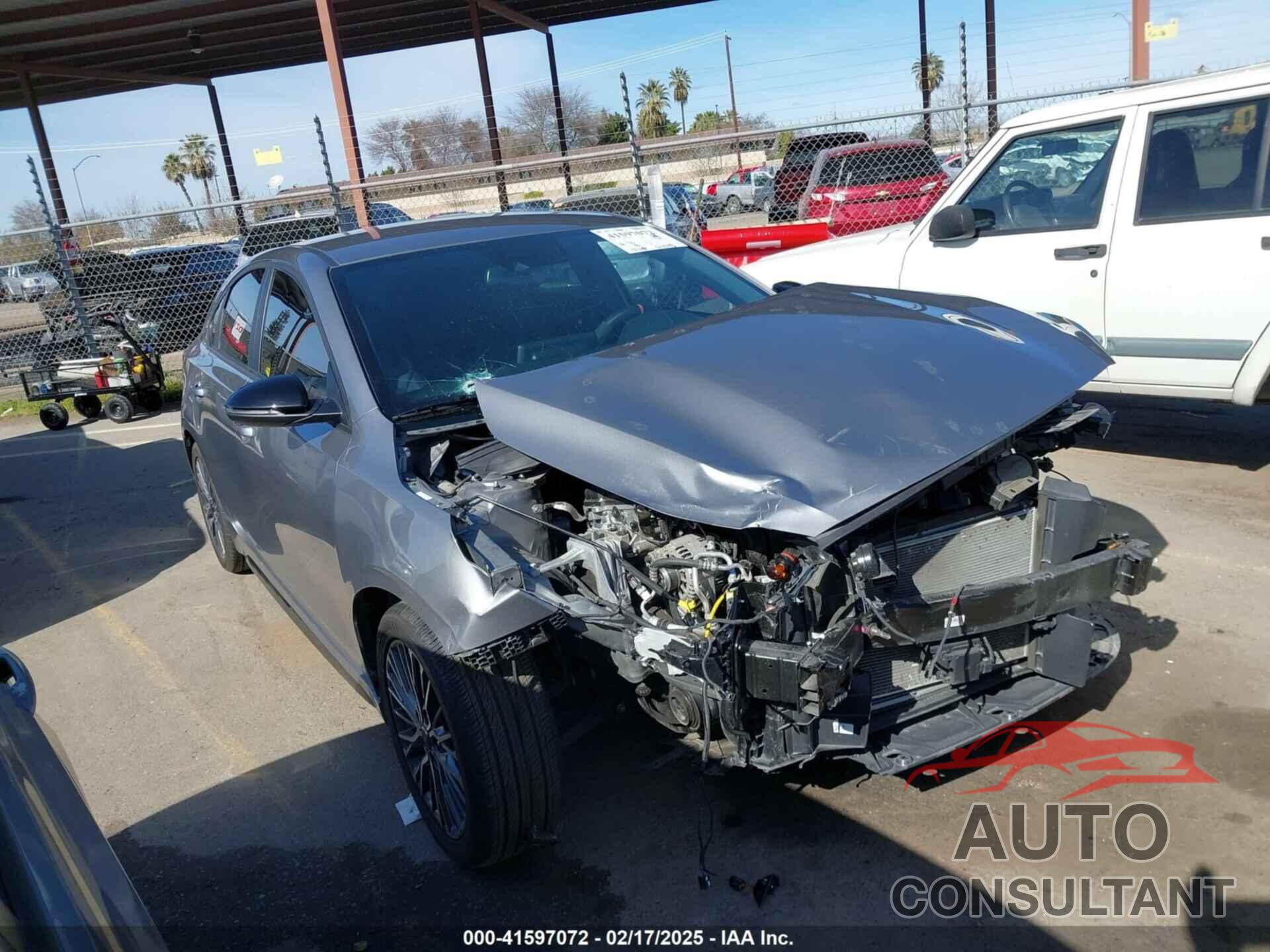 KIA FORTE 2024 - 3KPF54AD8RE762243