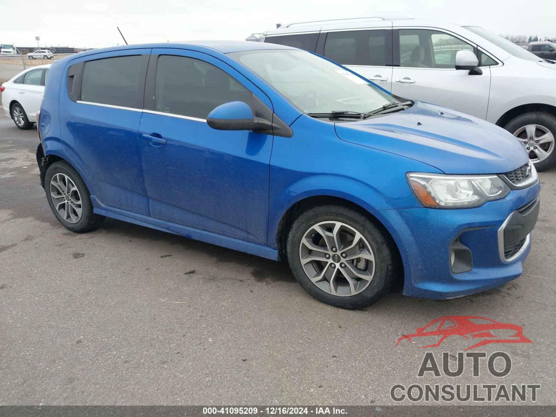 CHEVROLET SONIC 2018 - 1G1JD6SH7J4114692