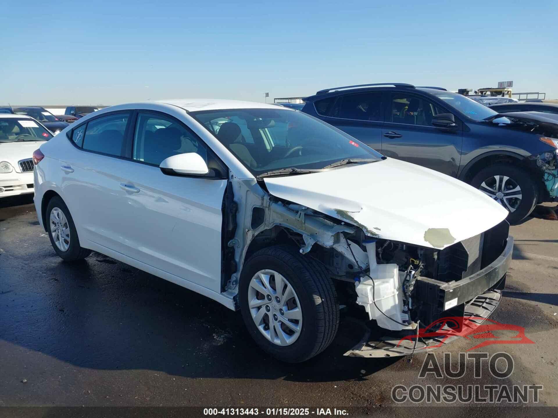 HYUNDAI ELANTRA 2018 - 5NPD74LF3JH289674