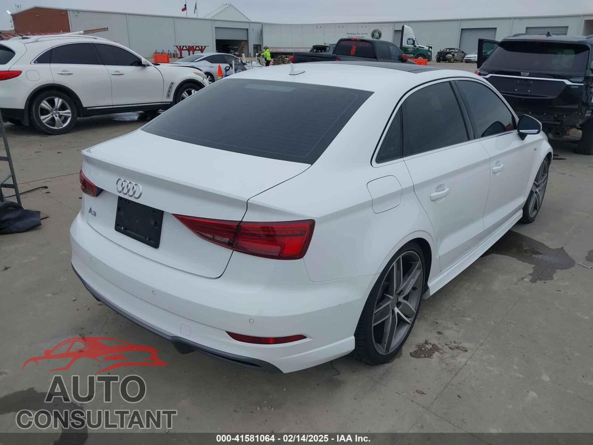 AUDI A3 2017 - WAUGUGFF6H1035233