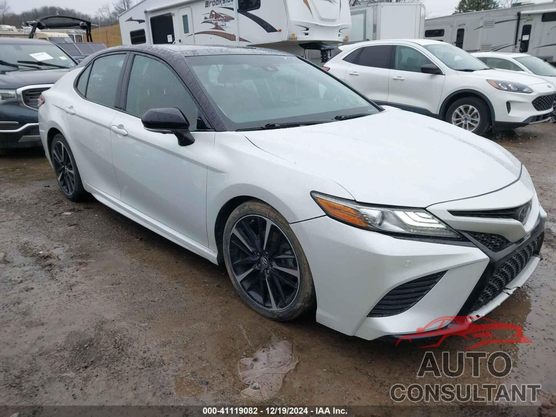 TOYOTA CAMRY 2018 - 4T1BZ1HKXJU012348