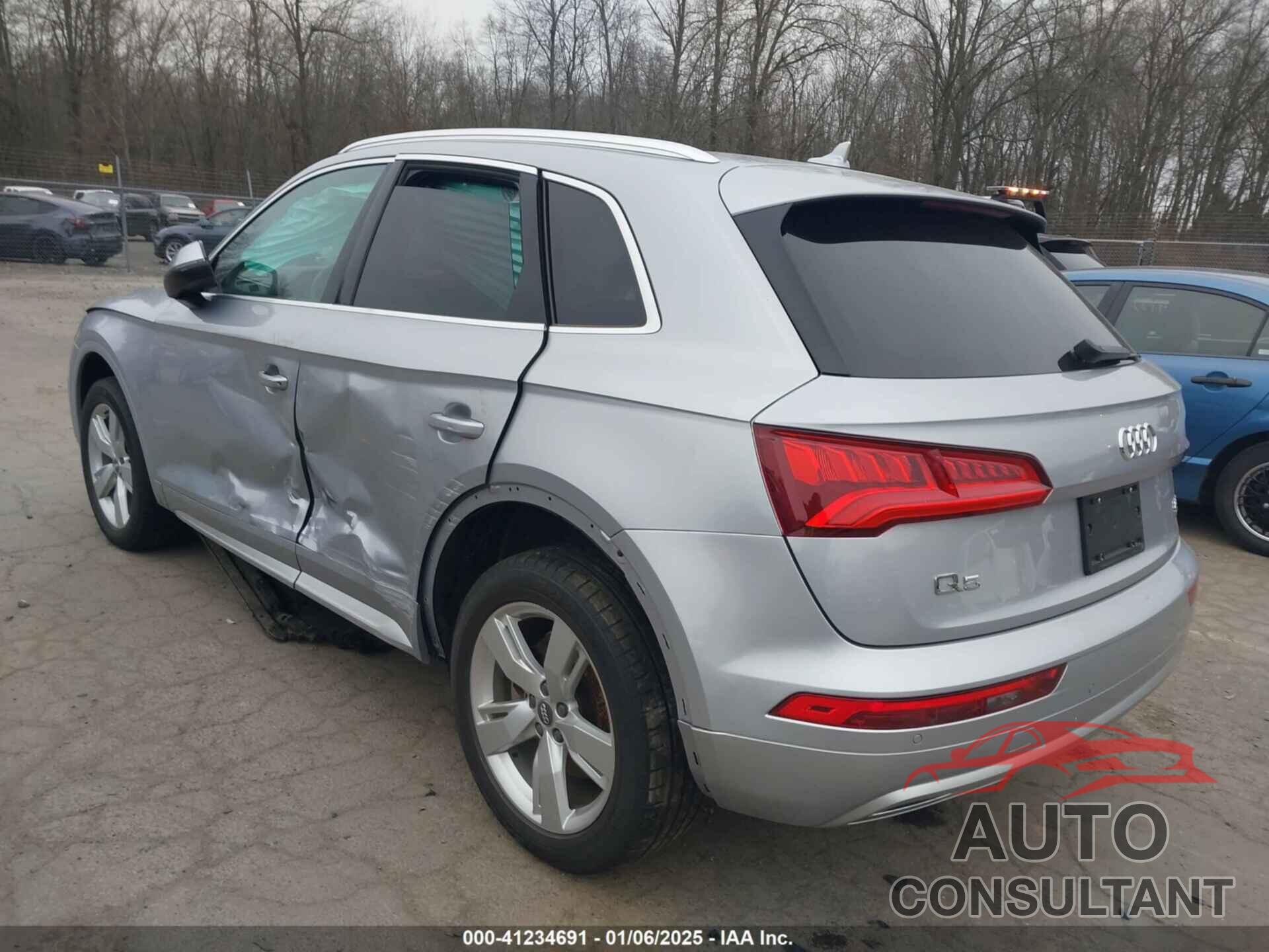 AUDI Q5 2018 - WA1BNAFY5J2114041