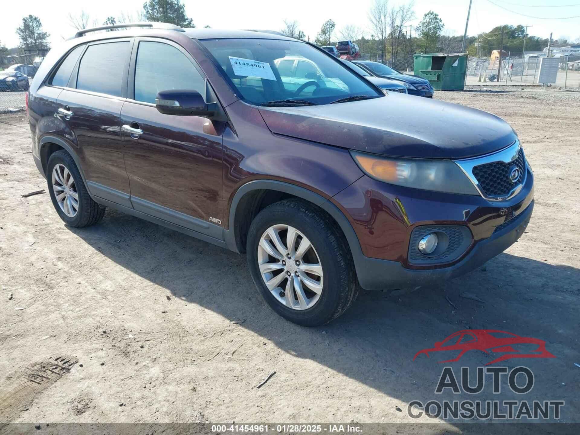KIA SORENTO 2011 - 5XYKTDA29BG068544
