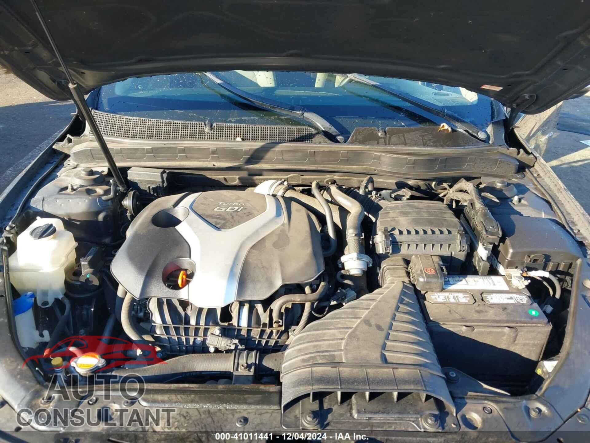 KIA OPTIMA 2011 - KNAGN4A60B5135458