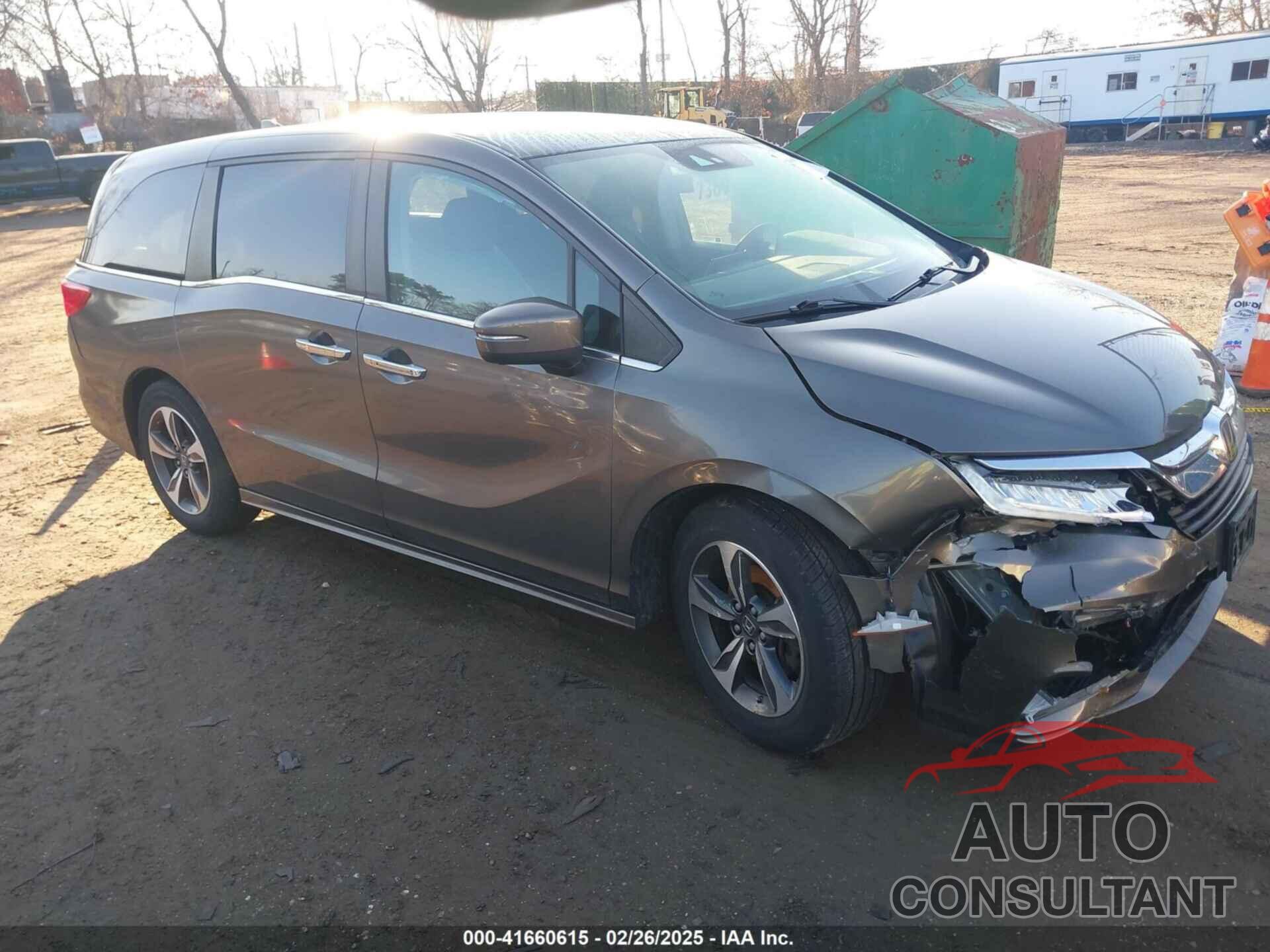 HONDA ODYSSEY 2018 - 5FNRL6H89JB008449