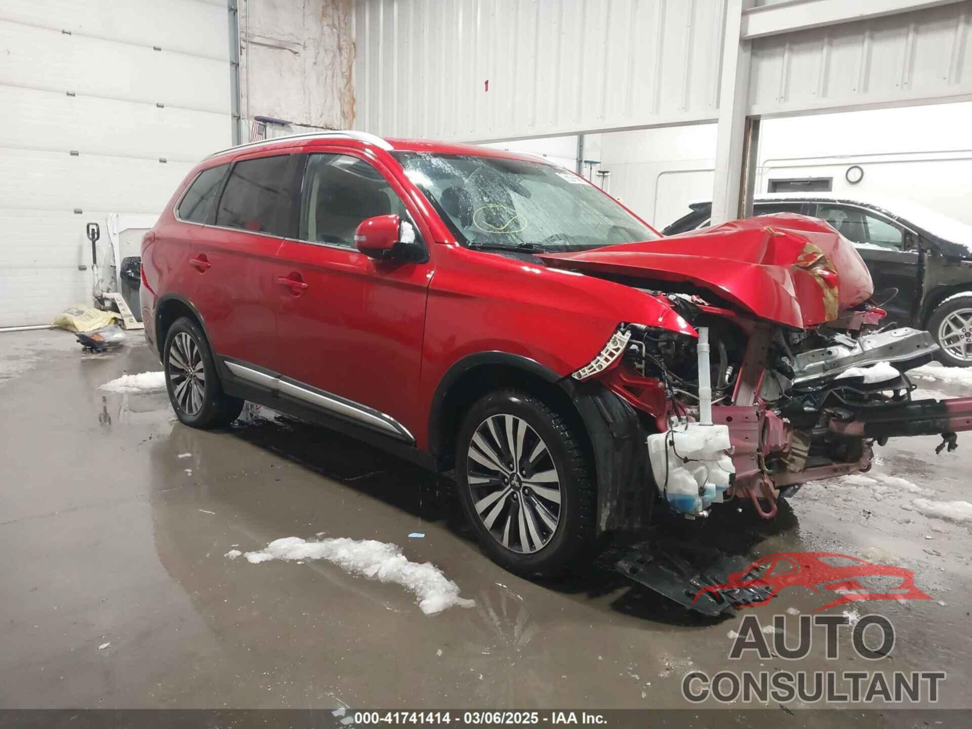 MITSUBISHI OUTLANDER 2019 - JA4AZ3A3XKZ041653