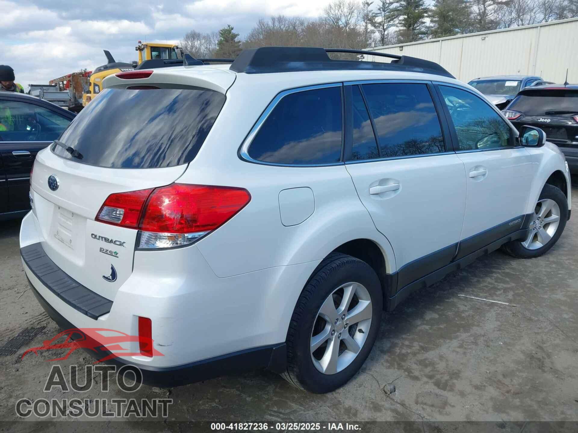 SUBARU OUTBACK 2013 - 4S4BRBLC8D3271890