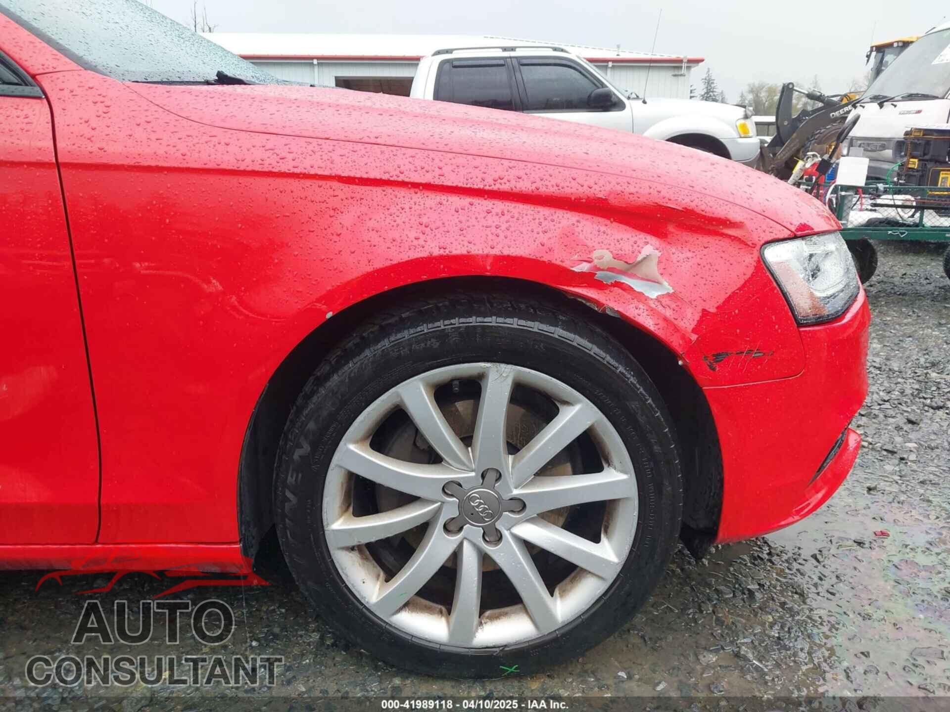 AUDI A4 2013 - WAUKFAFL8DN022686
