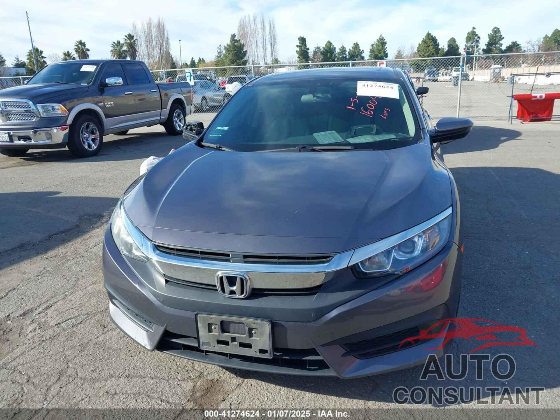 HONDA CIVIC 2018 - 19XFC2F71JE201514