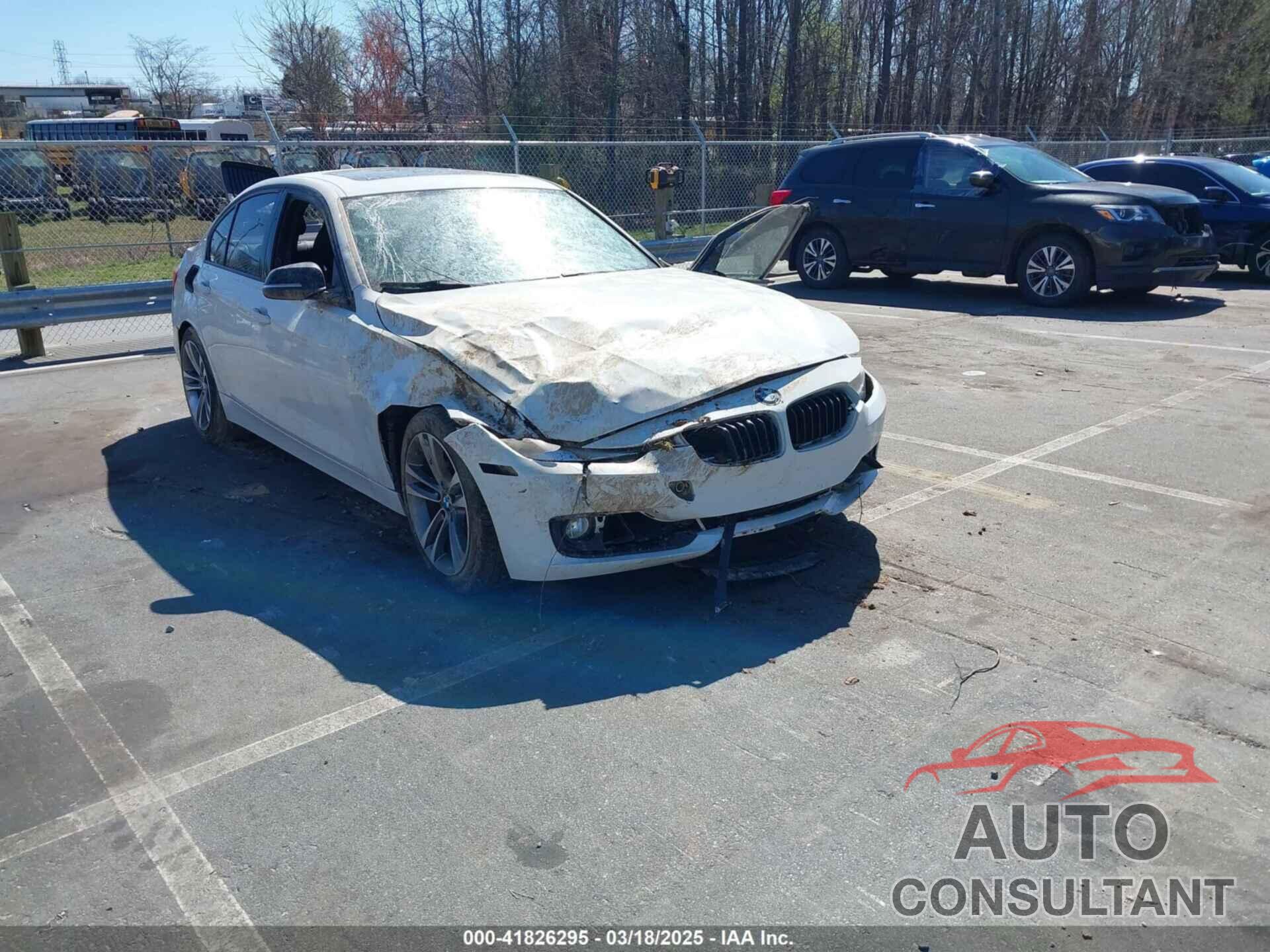 BMW 328I 2013 - WBA3A5G59DNP25529