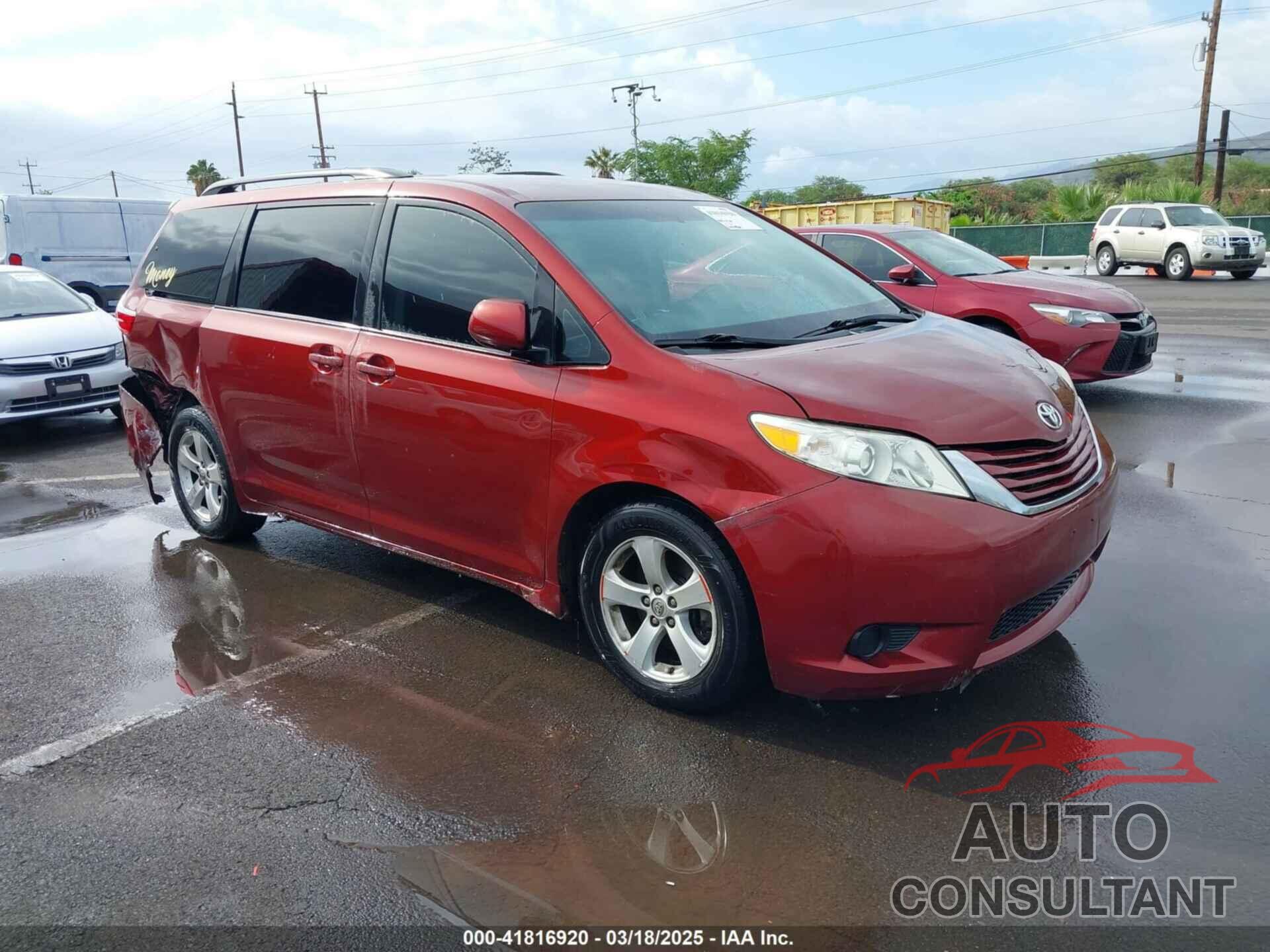 TOYOTA SIENNA 2015 - 5TDKK3DC5FS539082
