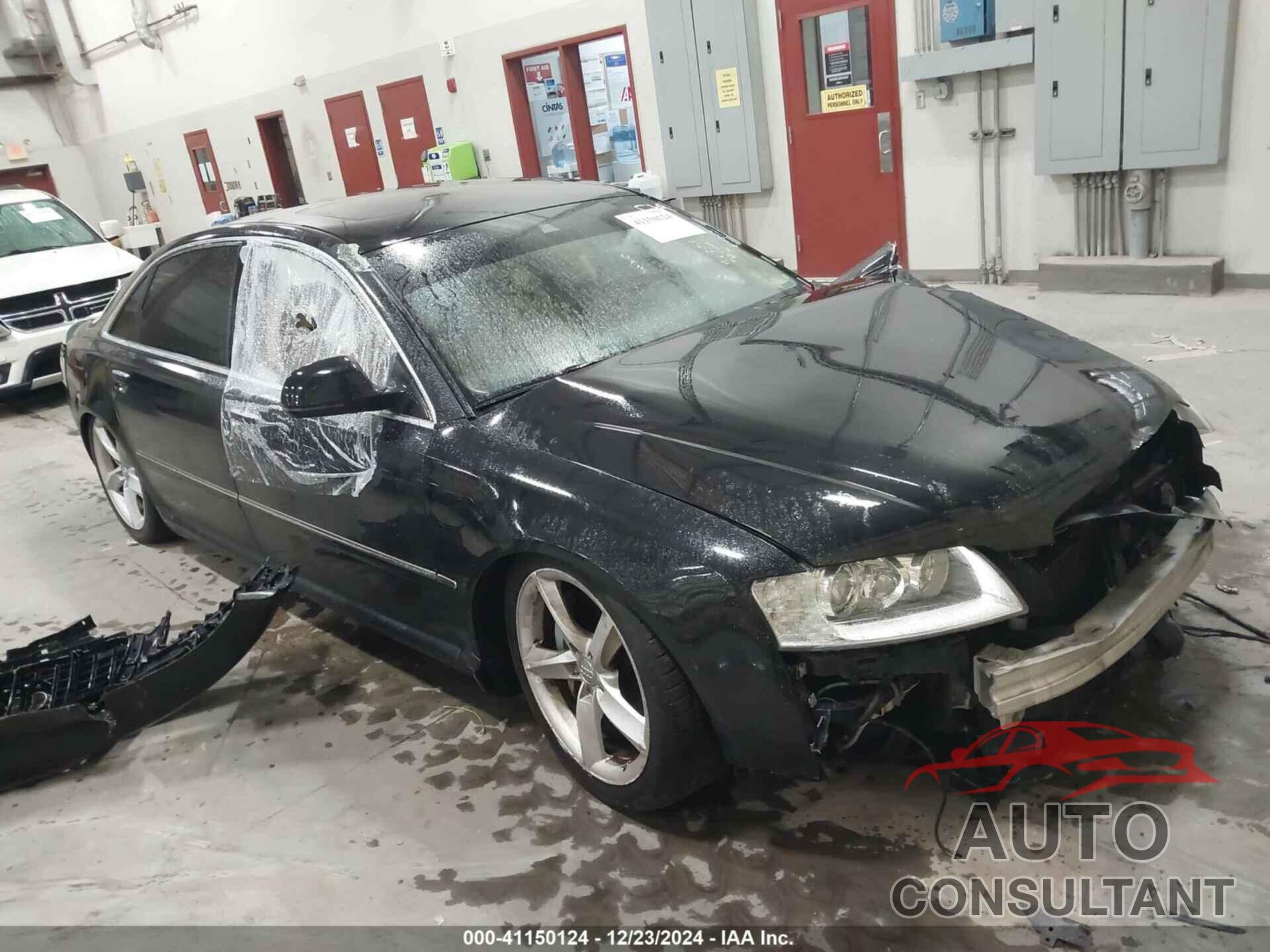 AUDI A8 L 2010 - WAURVAFA6AN008913