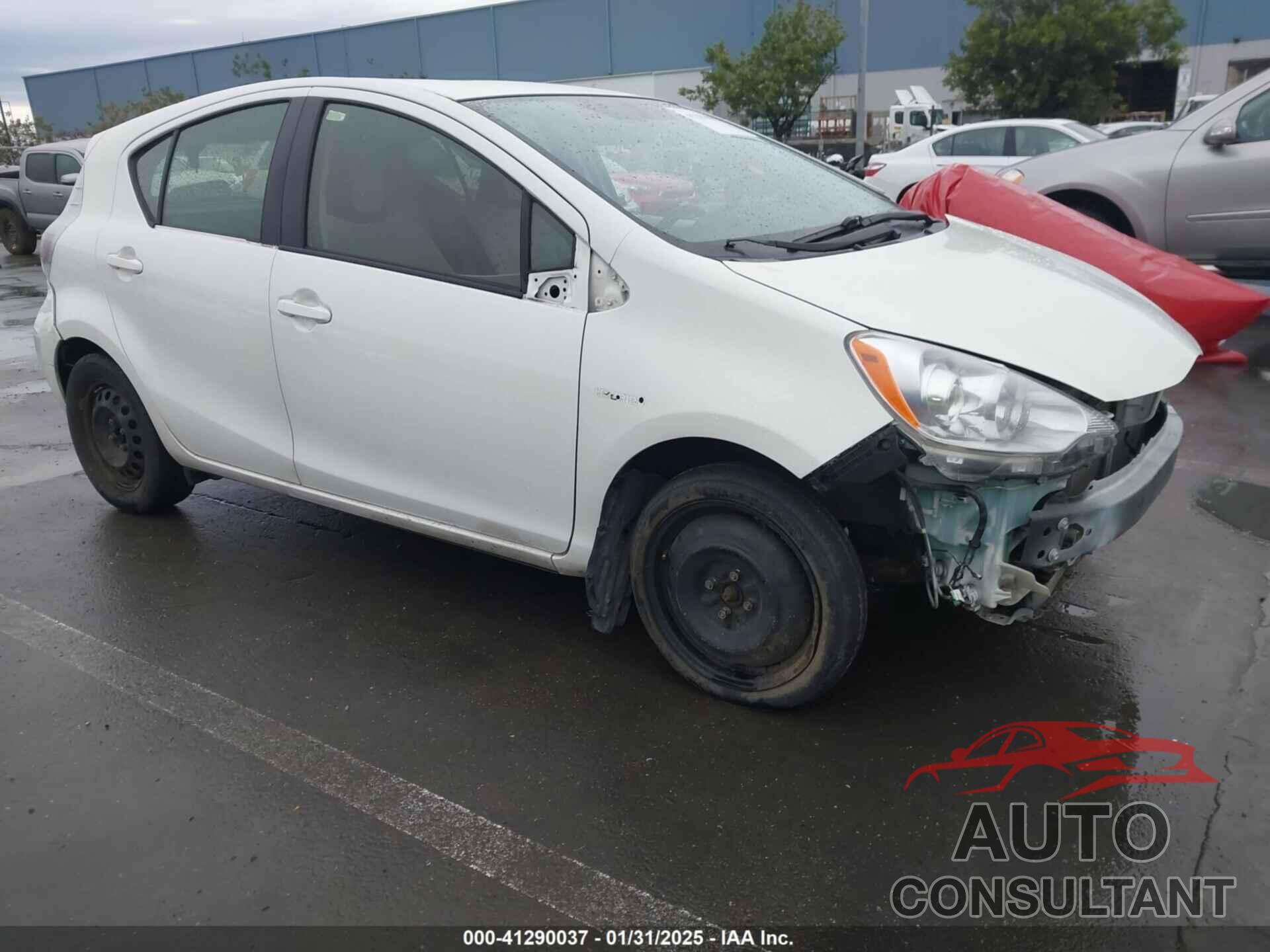 TOYOTA PRIUS C 2014 - JTDKDTB34E1081897