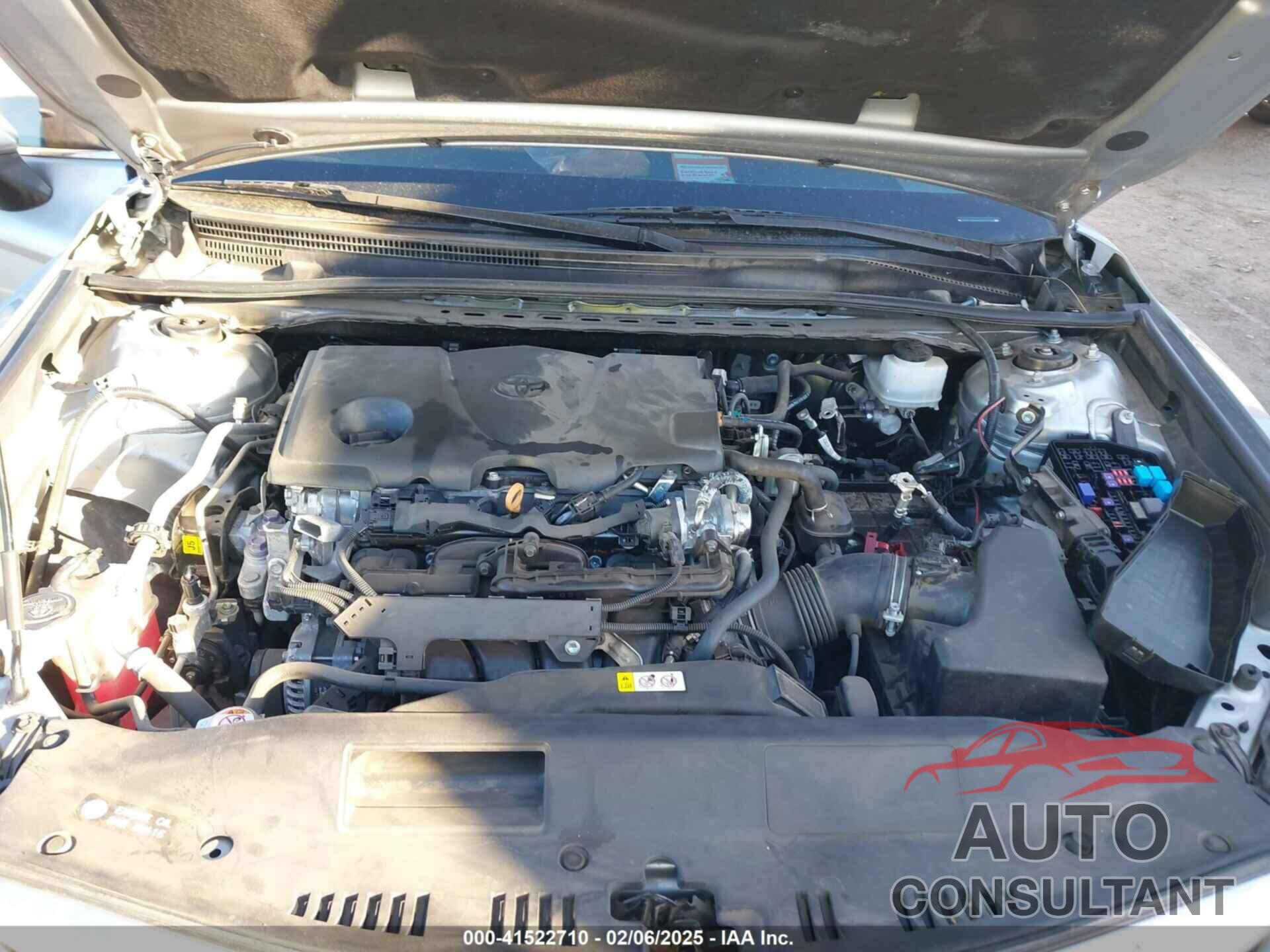 TOYOTA CAMRY 2021 - 4T1G11AK0MU427612
