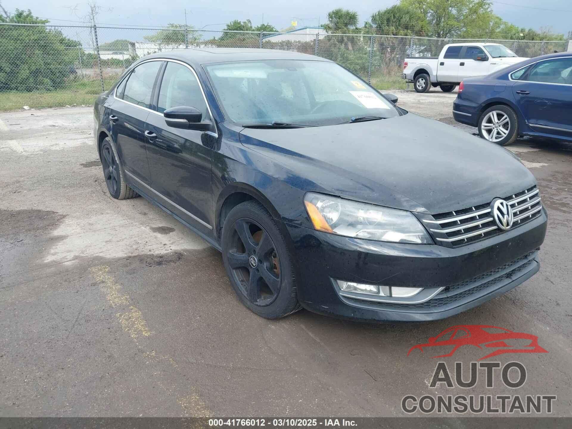 VOLKSWAGEN PASSAT 2013 - 1VWCN7A31DC149910