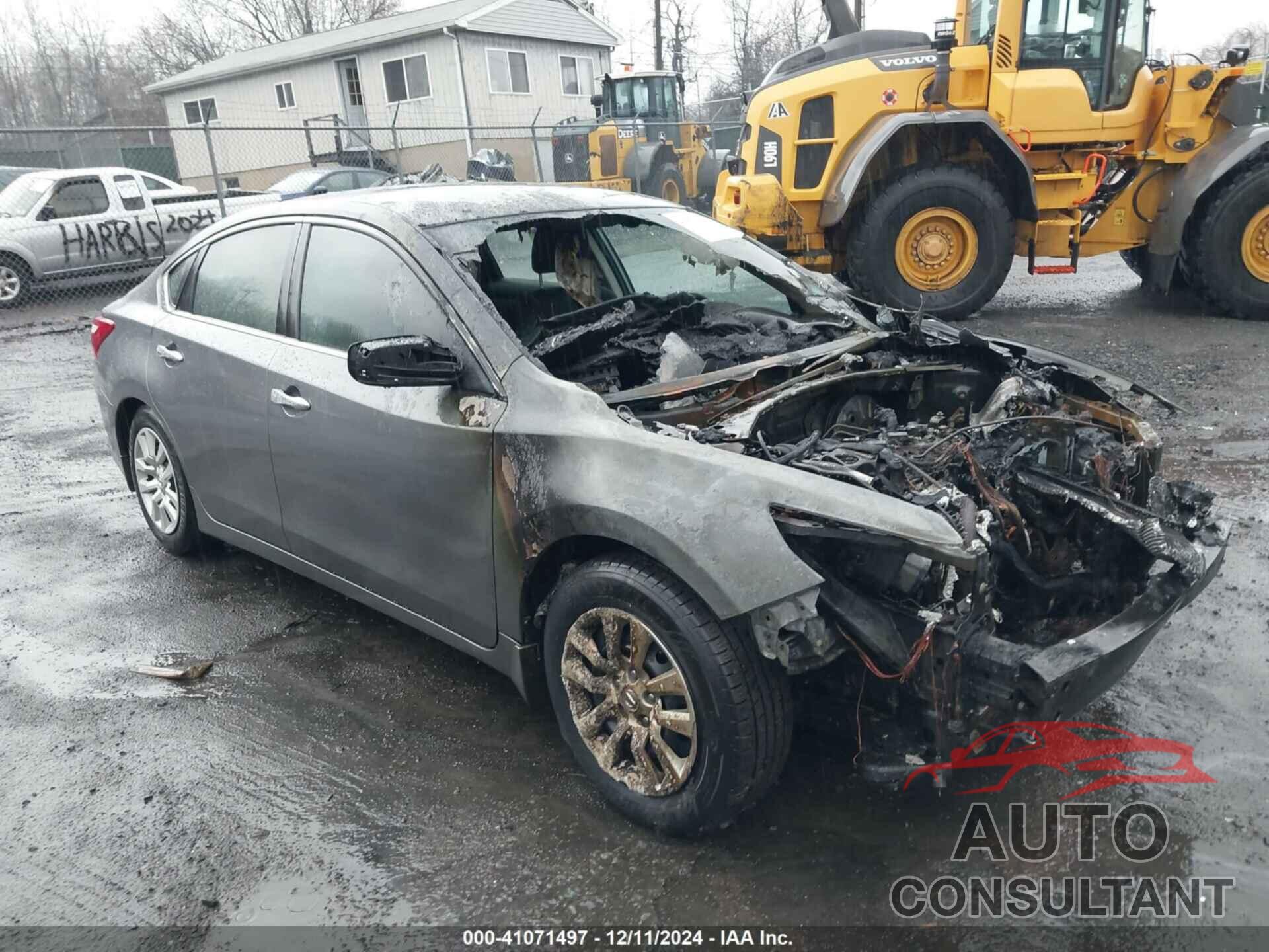 NISSAN ALTIMA 2017 - 1N4AL3AP1HN358317