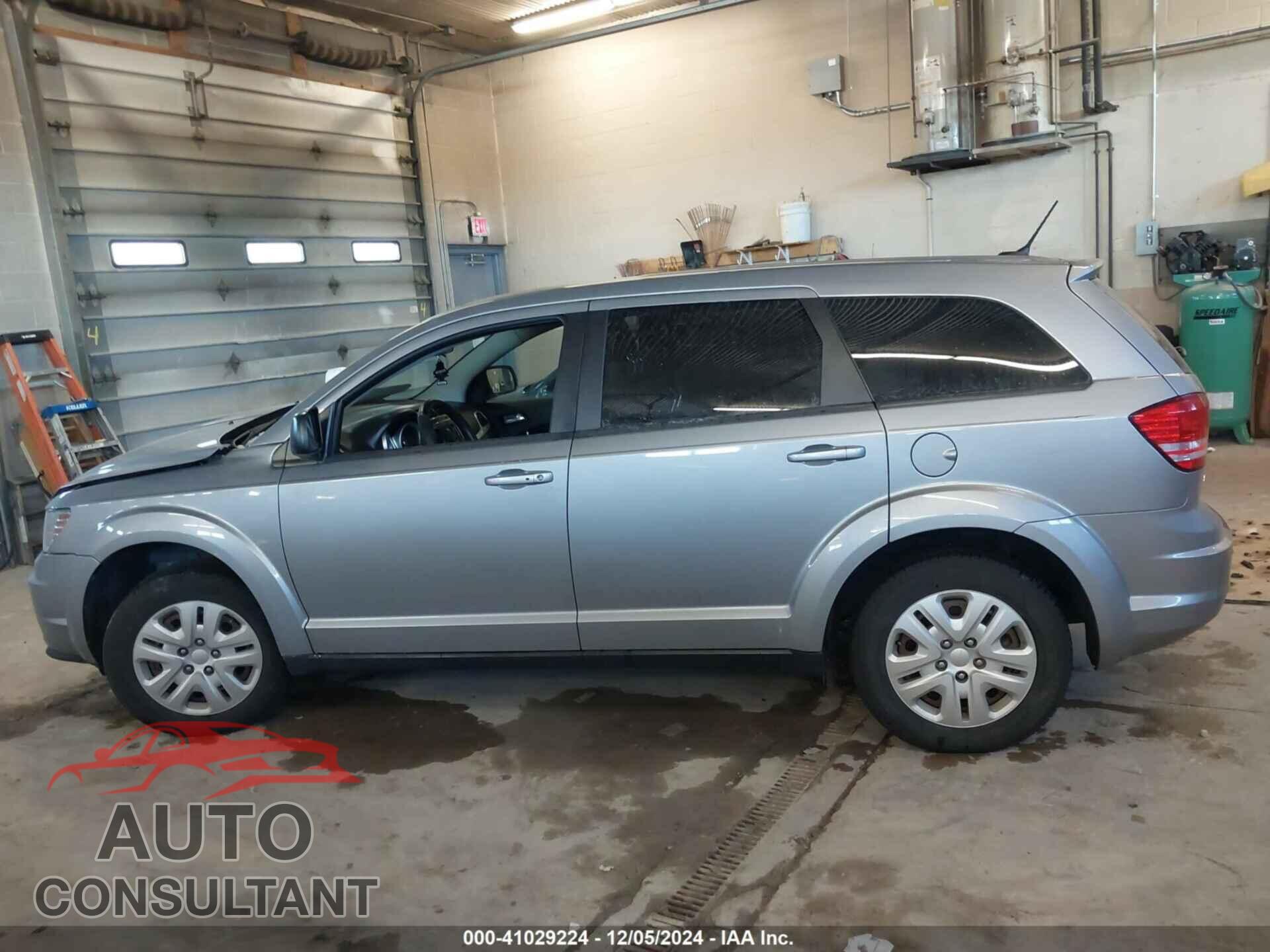 DODGE JOURNEY 2015 - 3C4PDCAB8FT745143