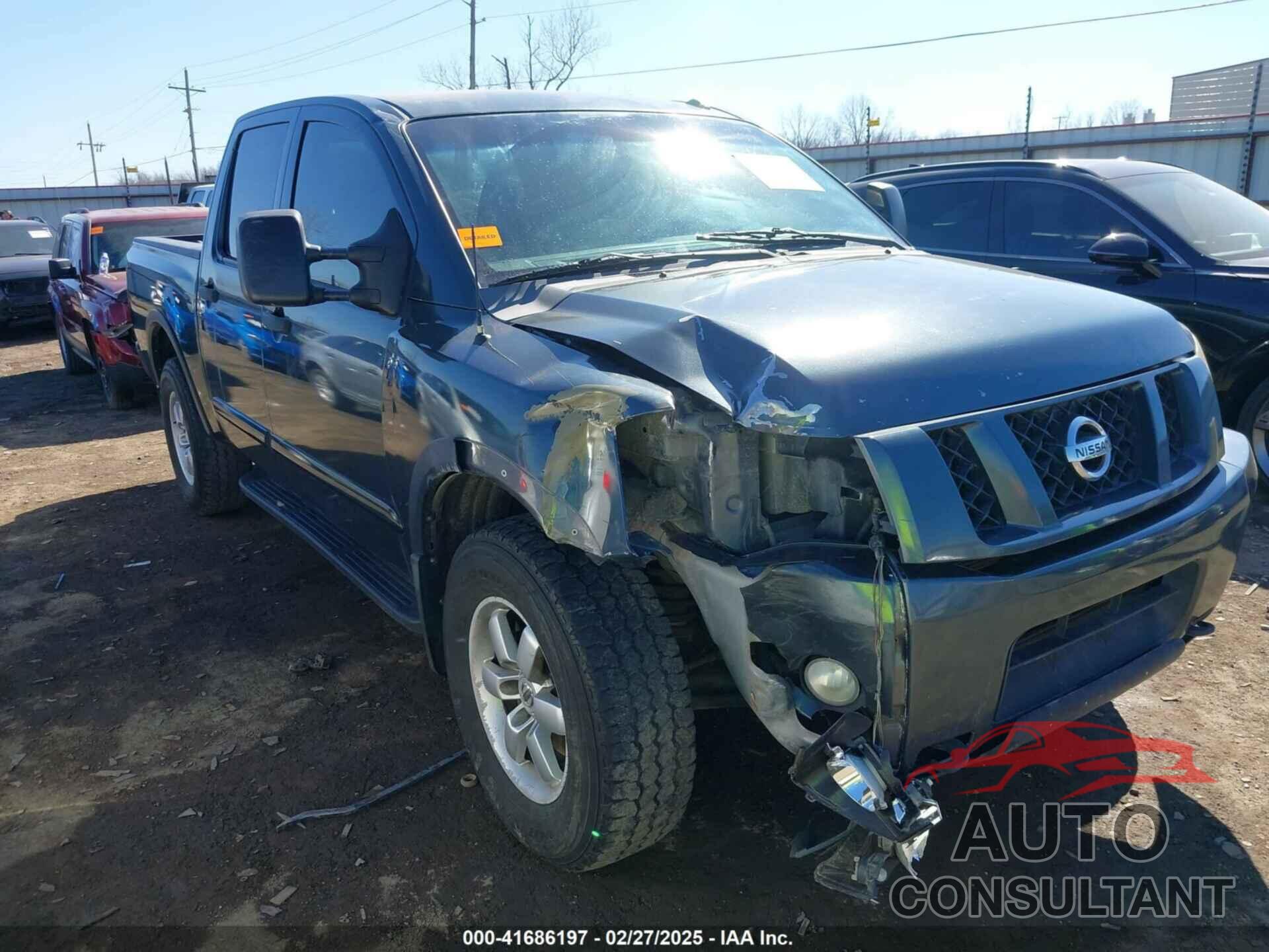 NISSAN TITAN 2011 - 1N6BA0ECXBN310863