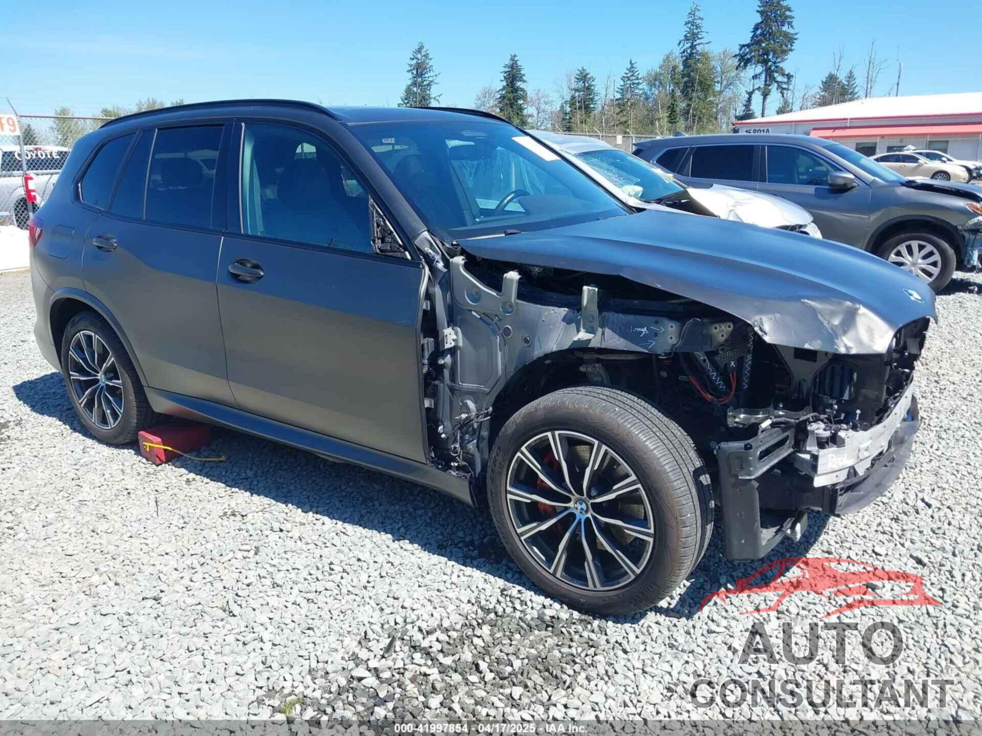 BMW X5 2021 - 5UXCR6C05M9E75633