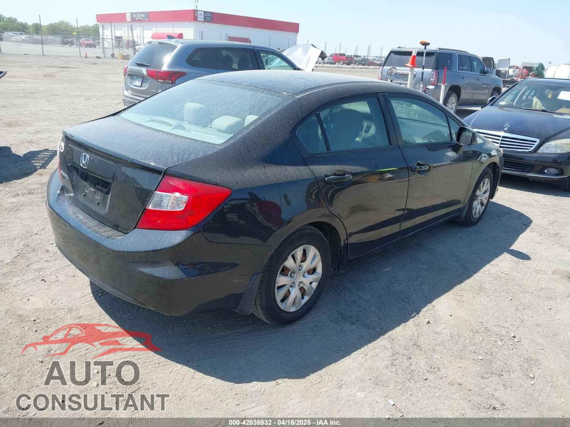 HONDA CIVIC 2012 - 2HGFB2F57CH569237