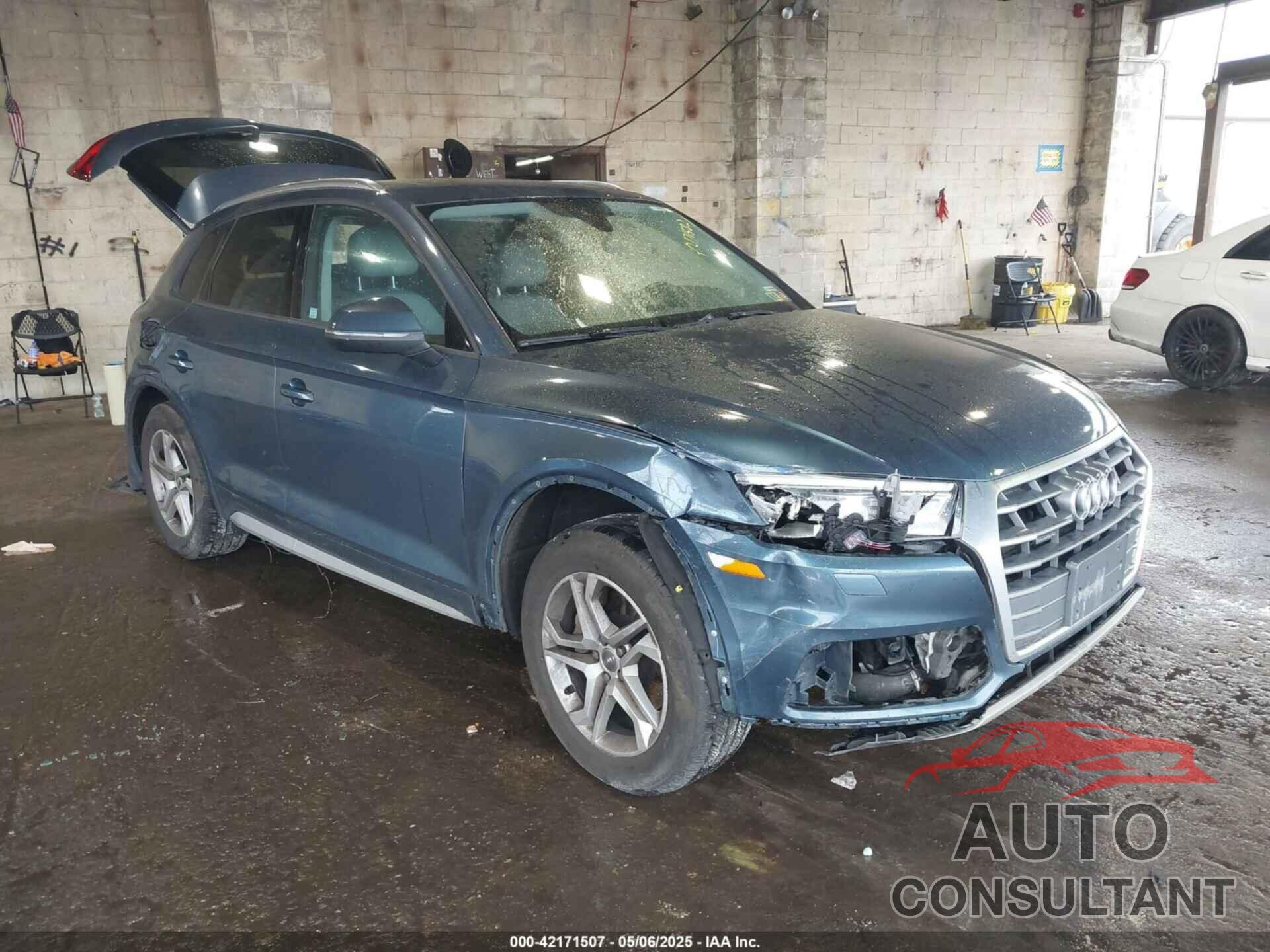 AUDI Q5 2018 - WA1ANAFY0J2034450
