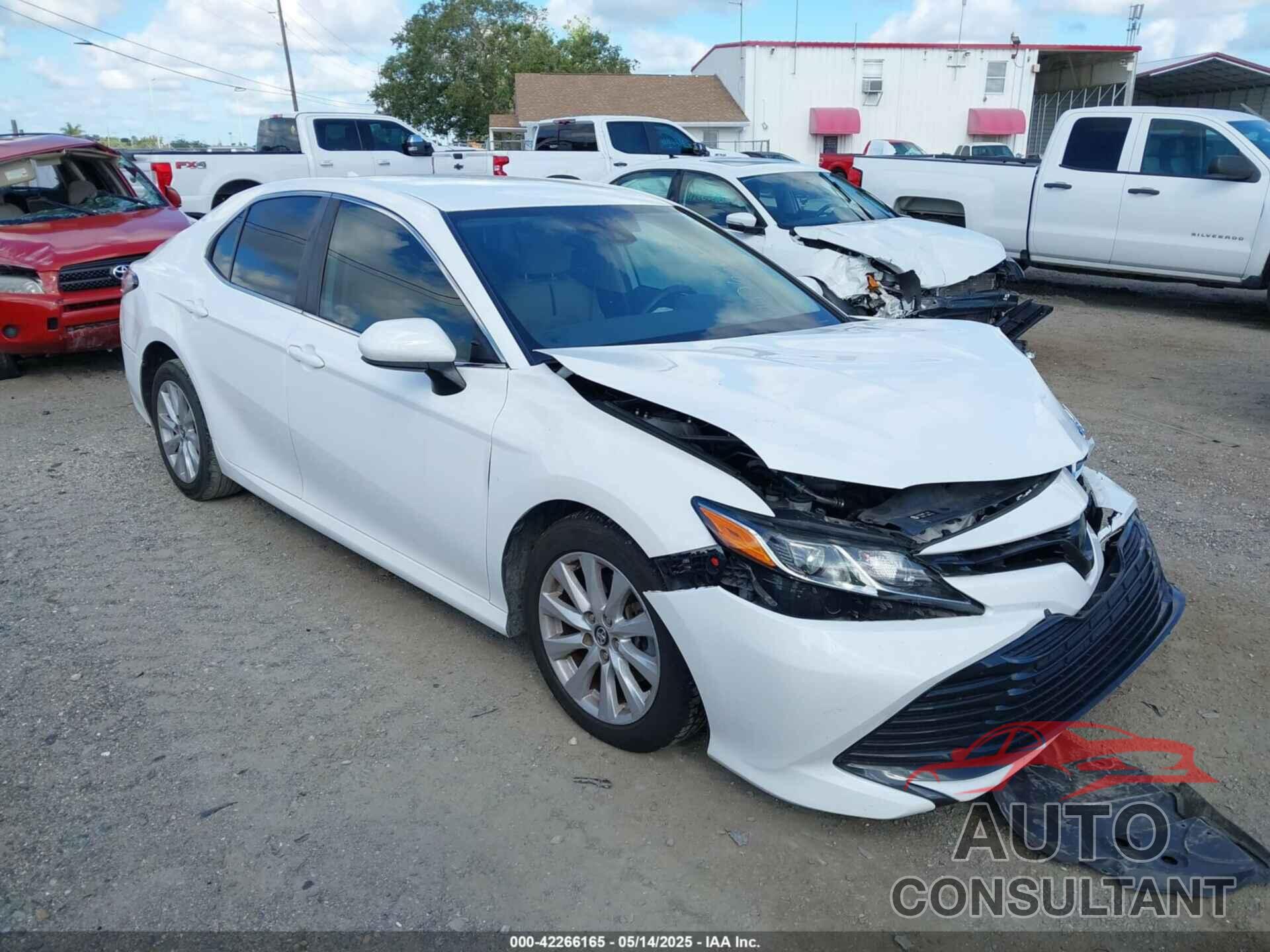TOYOTA CAMRY 2020 - 4T1C11AK3LU912842