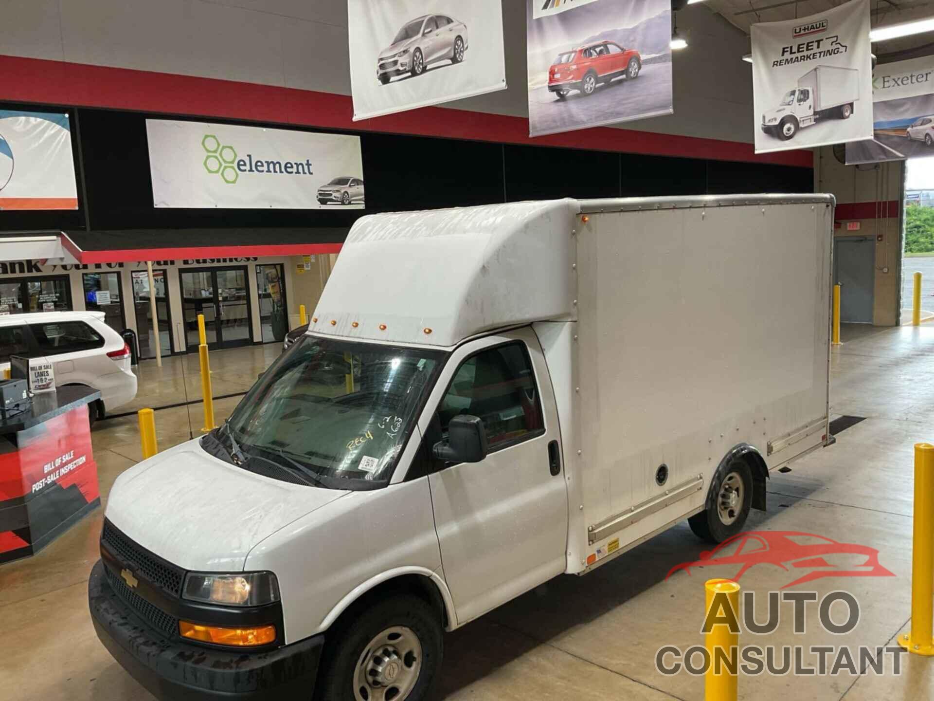 CHEVROLET EXPRESS G3500 2018 - 1GB0GRFG2J1280797