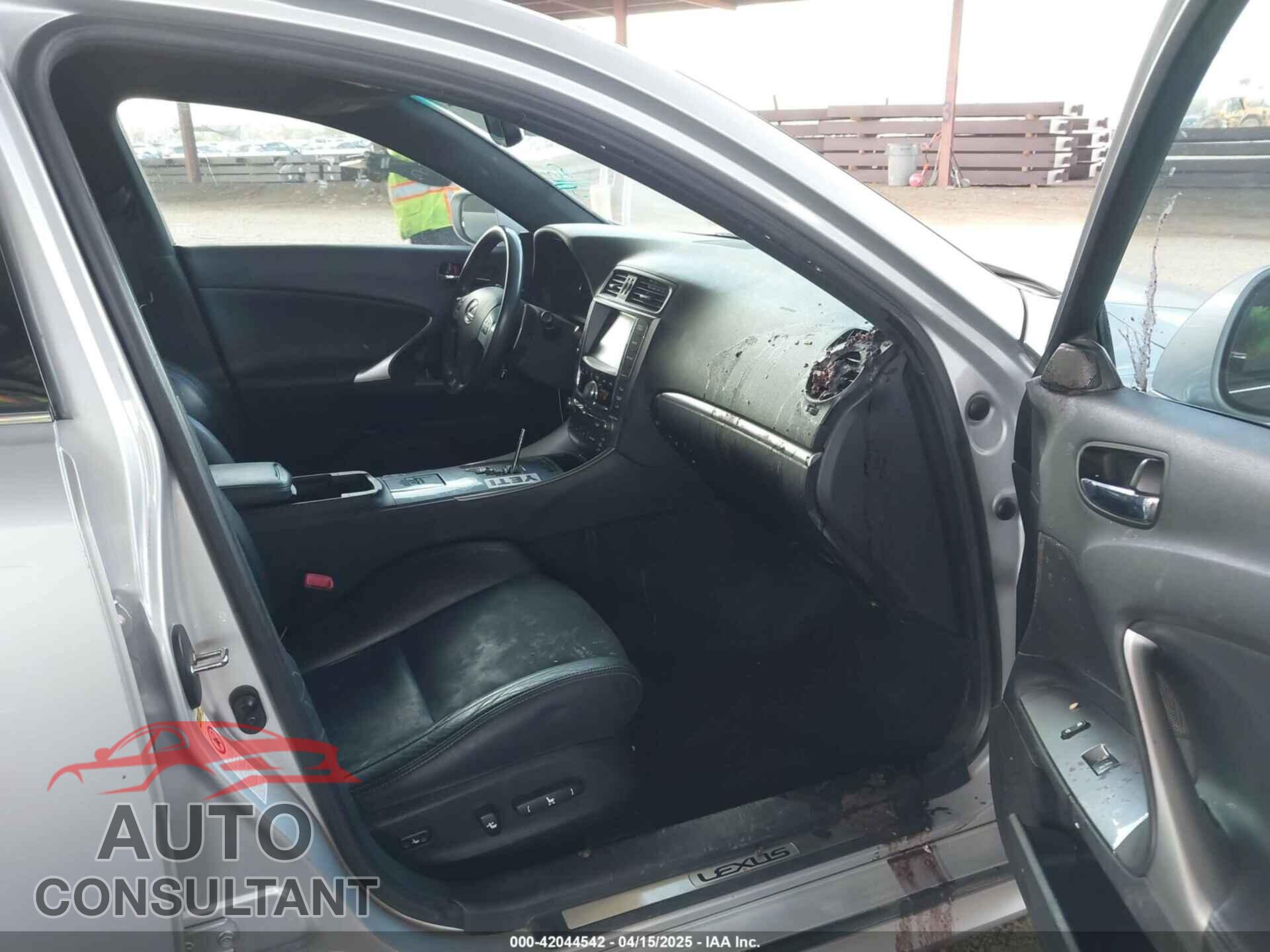 LEXUS IS 250 2011 - JTHBF5C23B2101542