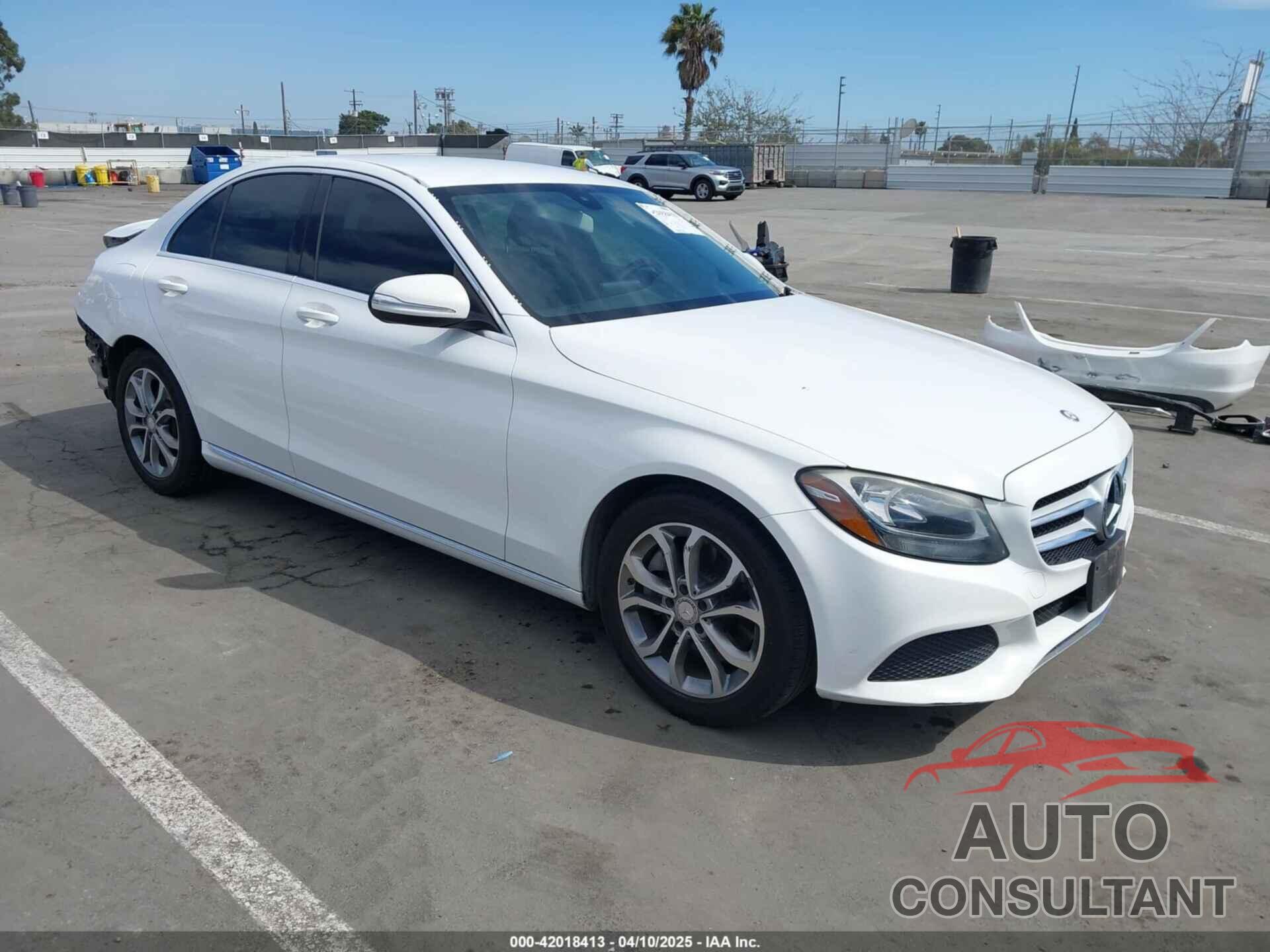 MERCEDES-BENZ C 300 2015 - 55SWF4JB3FU091838