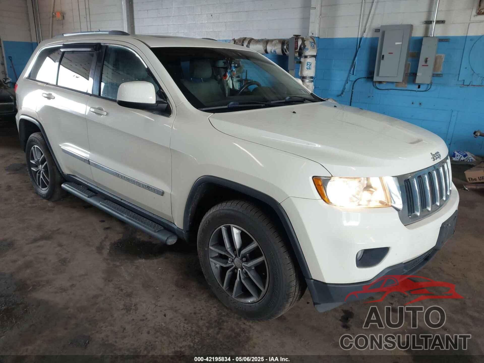 JEEP GRAND CHEROKEE 2012 - 1C4RJFAG8CC249328