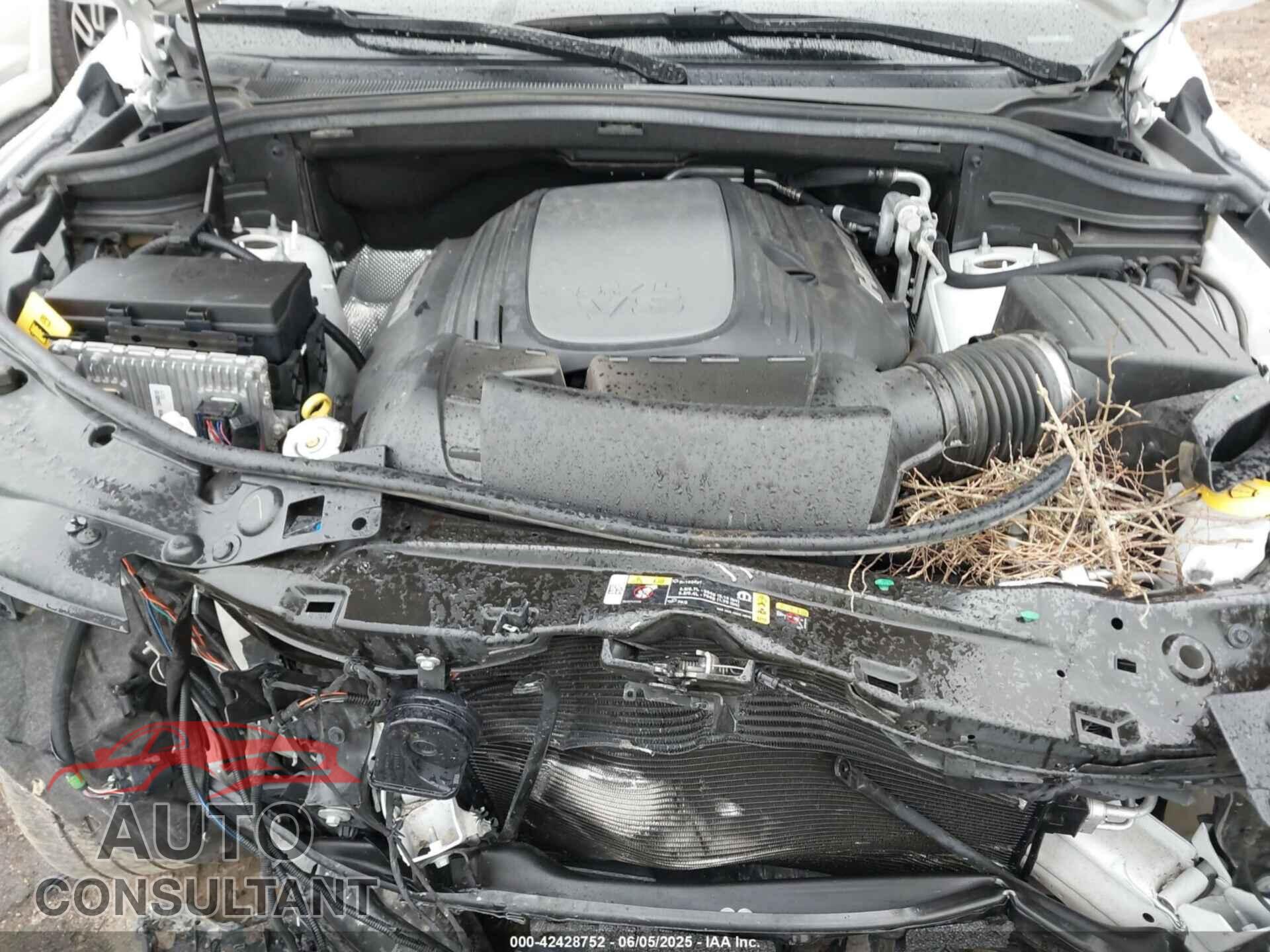 DODGE DURANGO 2023 - 1C4SDJFT3PC577392
