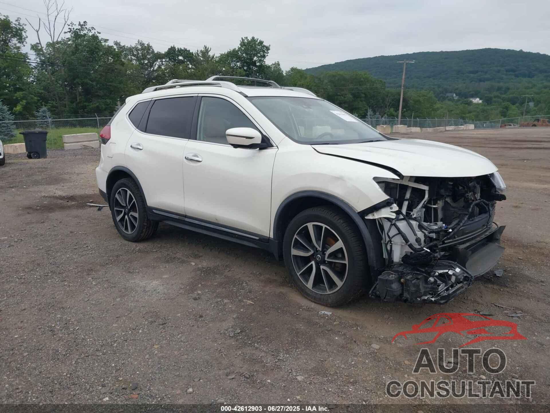 NISSAN ROGUE 2018 - JN8AT2MV9JW350601