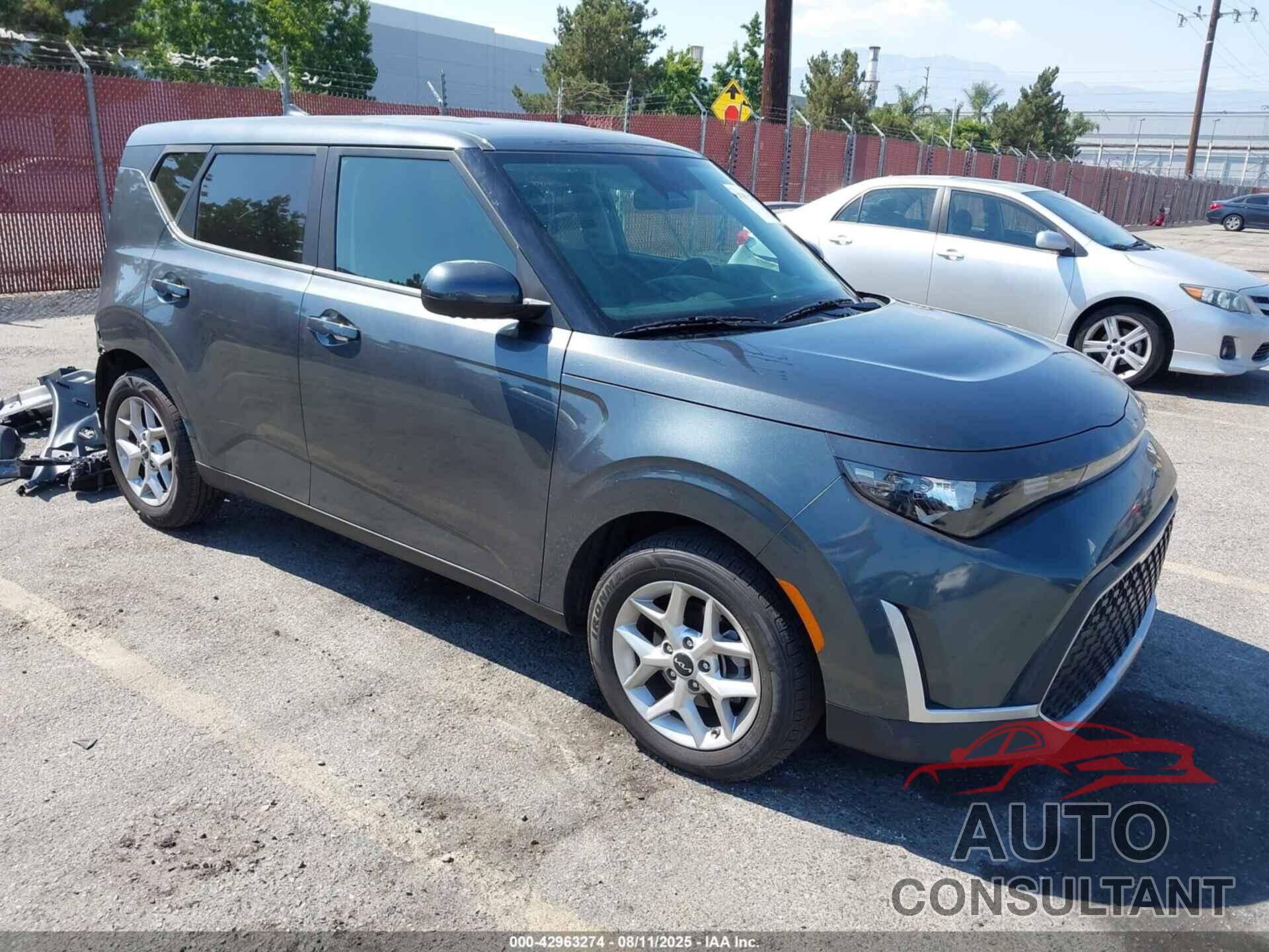 KIA SOUL 2023 - KNDJ23AU7P7880181