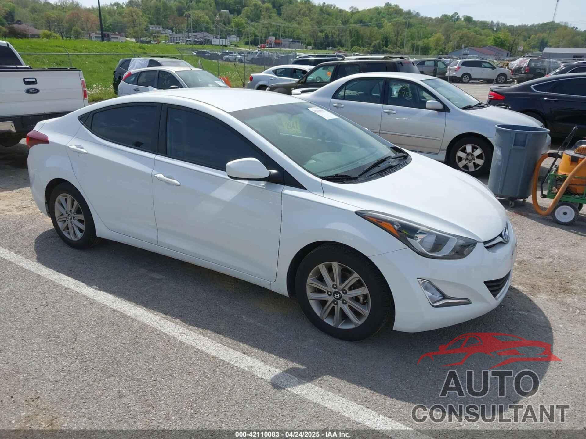 HYUNDAI ELANTRA 2015 - 5NPDH4AE7FH629472