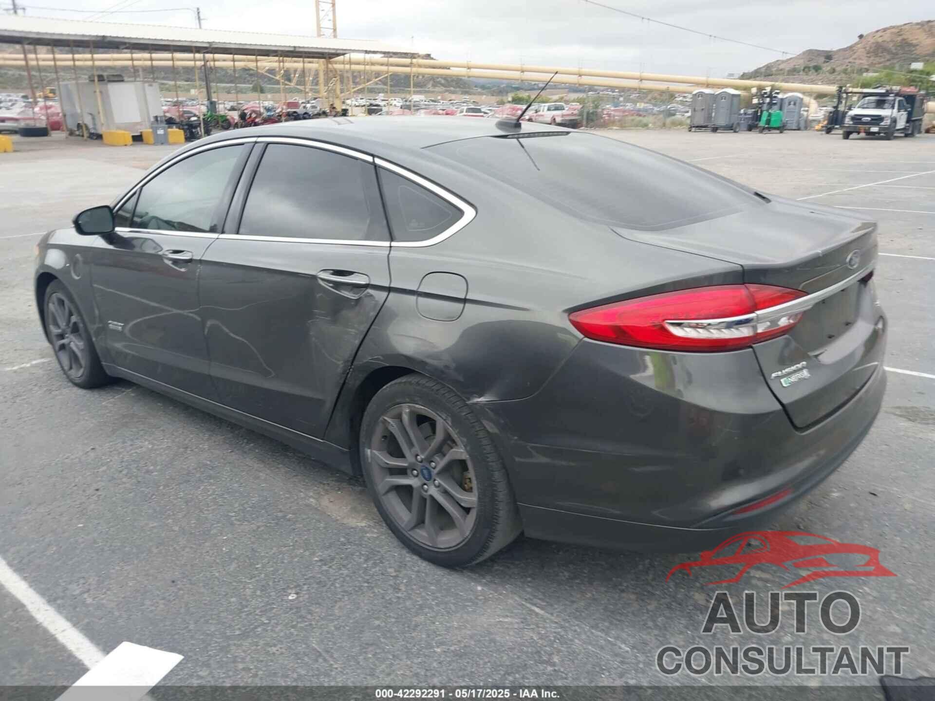 FORD FUSION ENERGI 2017 - 3FA6P0PU9HR201086