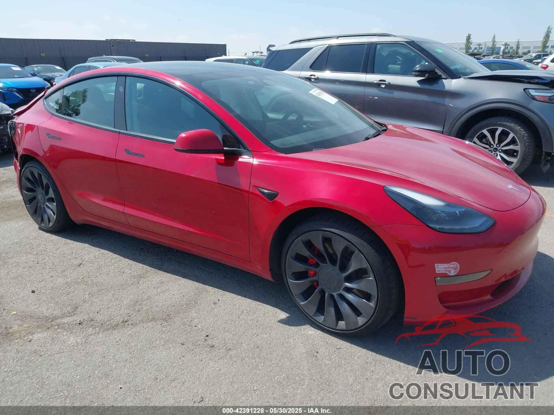 TESLA MODEL 3 2023 - 5YJ3E1EC4PF393777