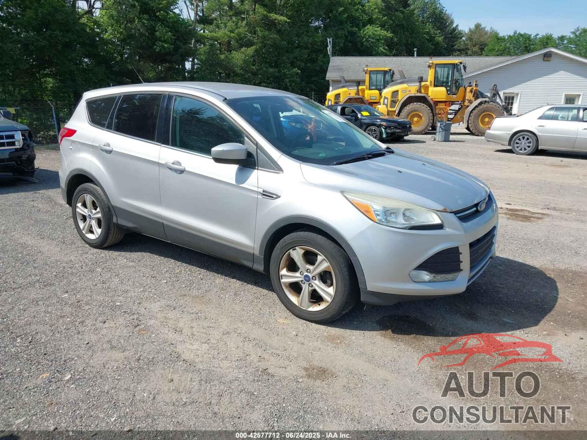 FORD ESCAPE 2015 - 1FMCU0G70FUB70182