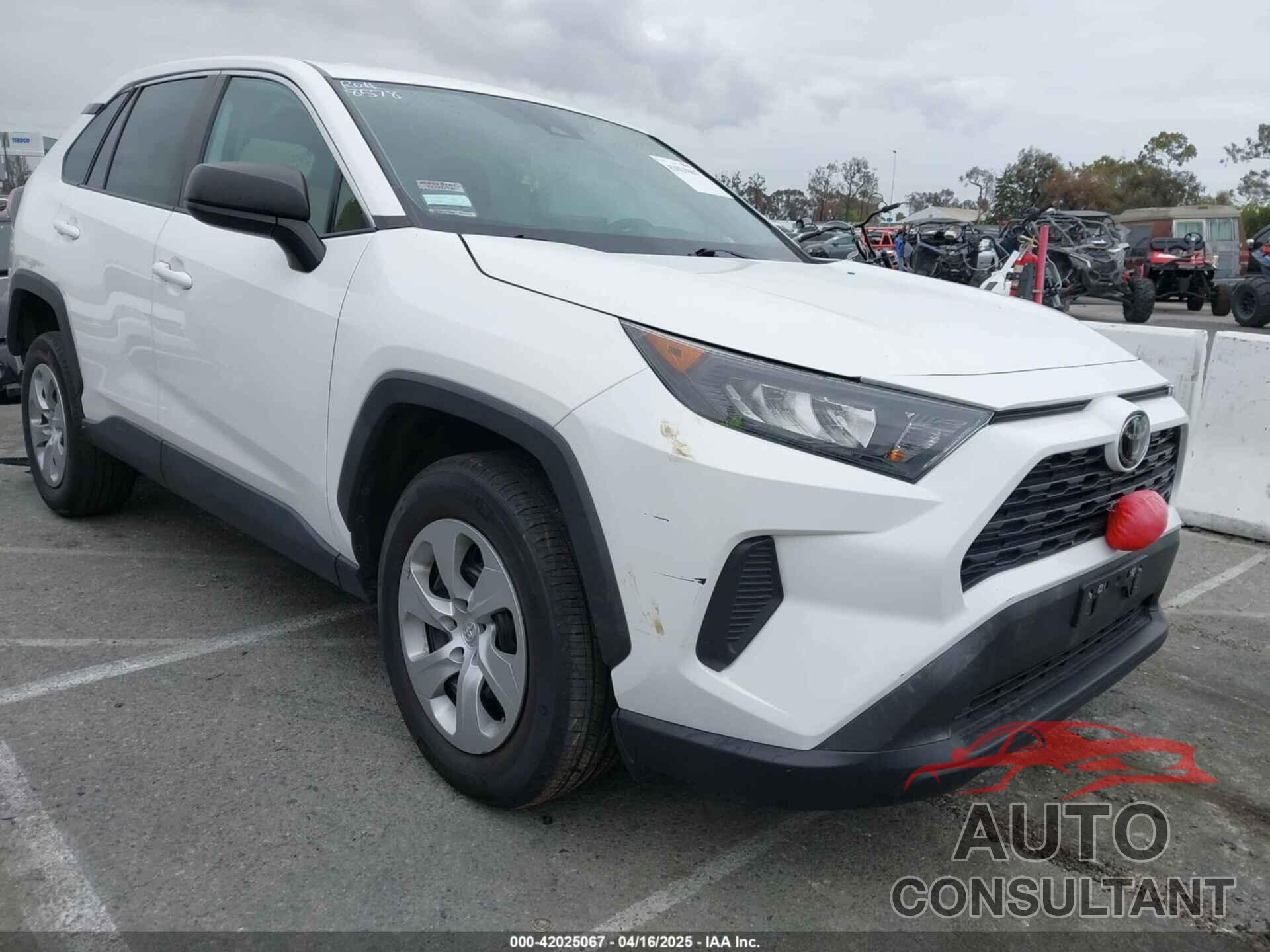 TOYOTA RAV4 2022 - 2T3F1RFV0NW267396