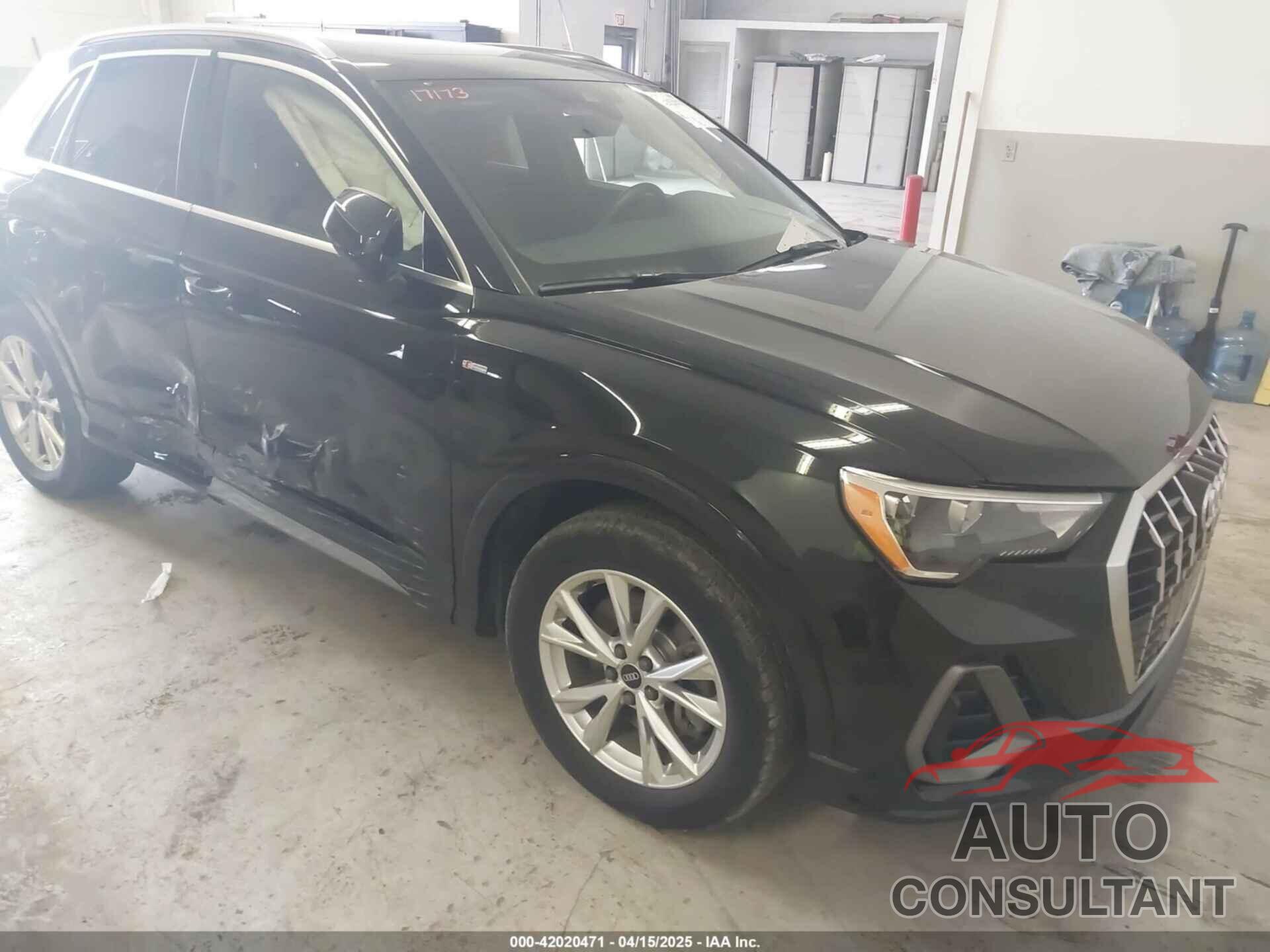 AUDI Q3 2021 - WA1DECF36M1031852