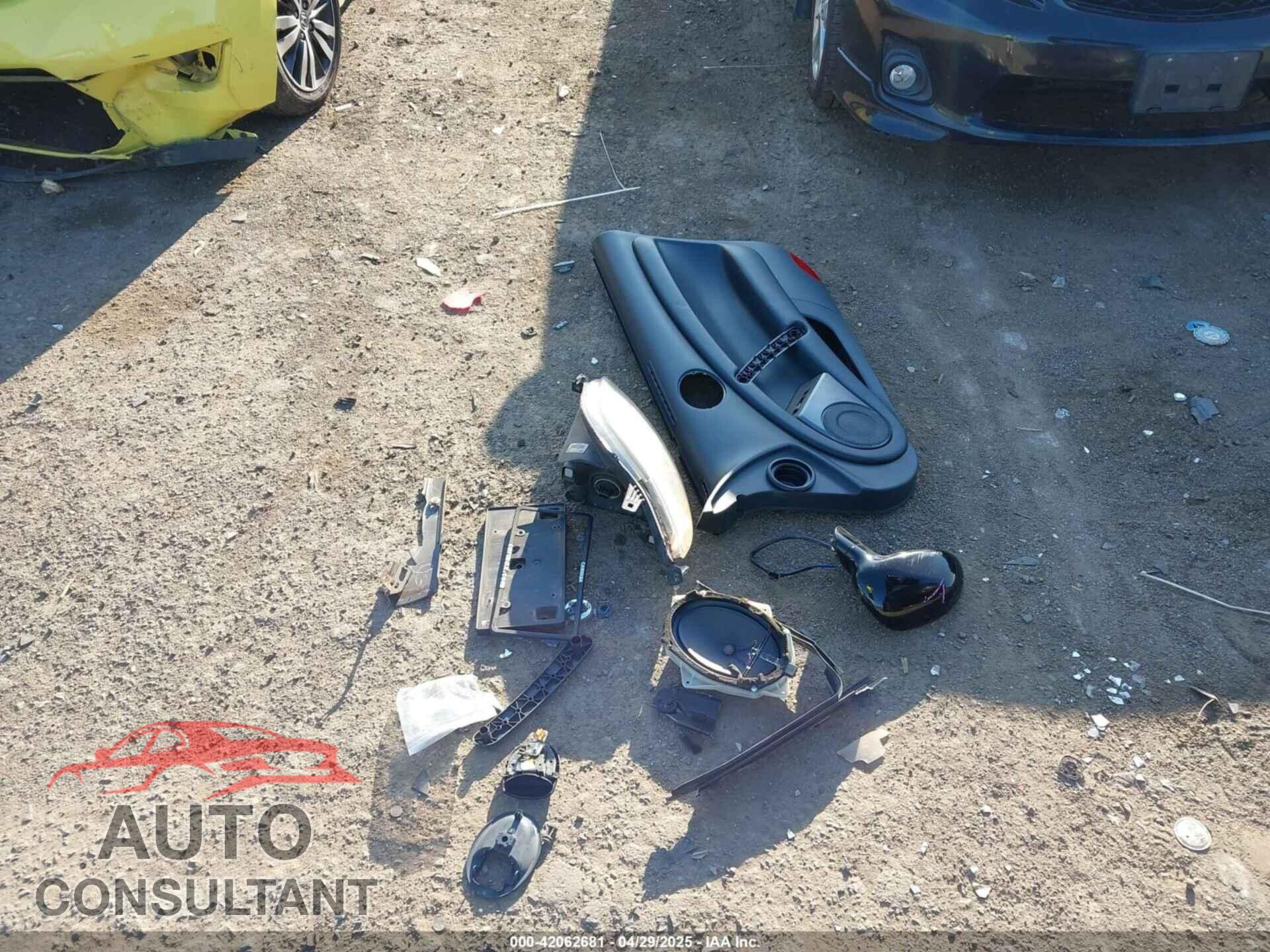 MITSUBISHI ECLIPSE 2011 - 4A31K5DF0BE003171