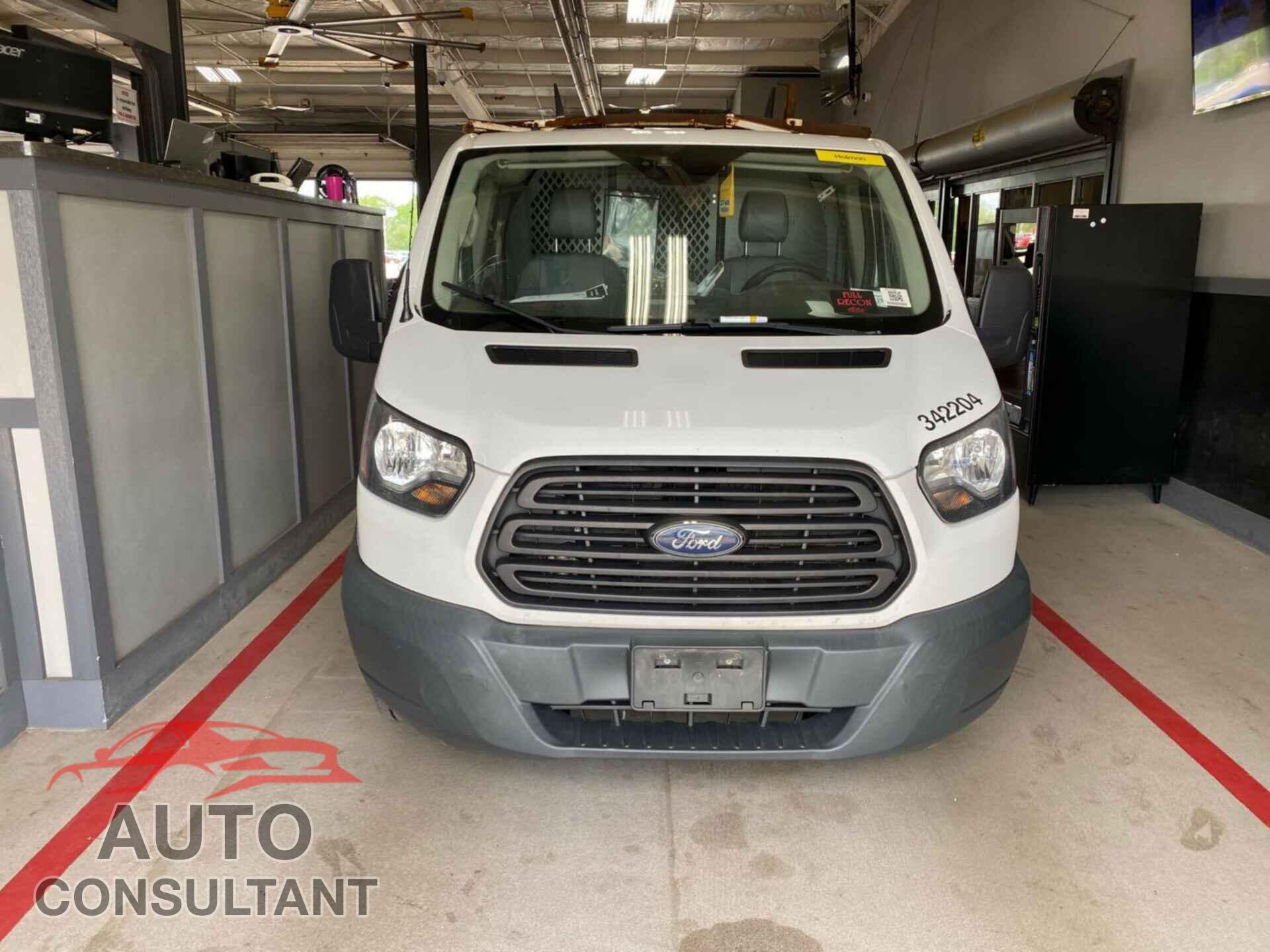 FORD TRANSIT 2017 - 1FTYE1YM7HKA67972