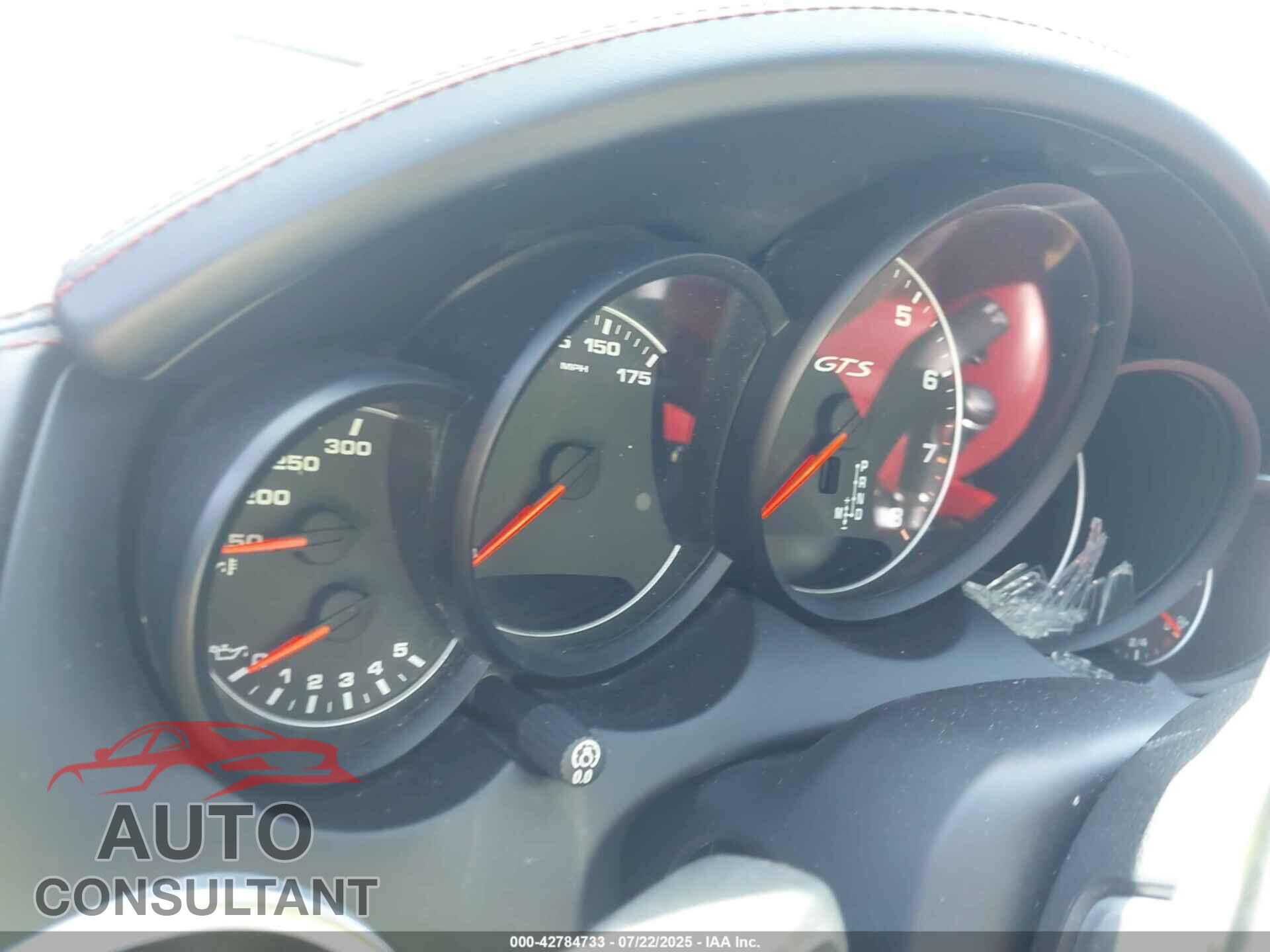 PORSCHE CAYENNE 2016 - WP1AD2A2XGLA73436