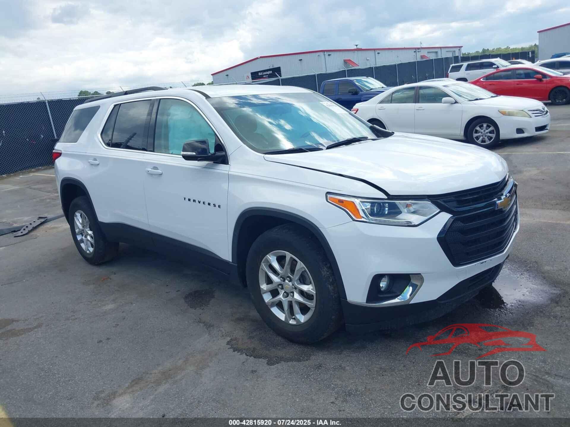 CHEVROLET TRAVERSE 2019 - 1GNEVGKW8KJ265500